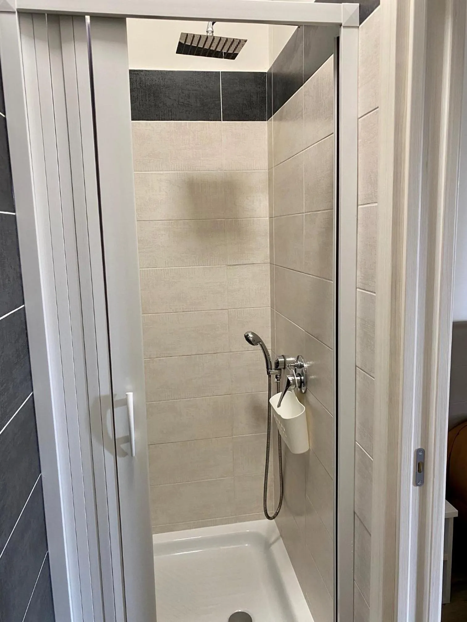 Shower in Caruso Rooms
