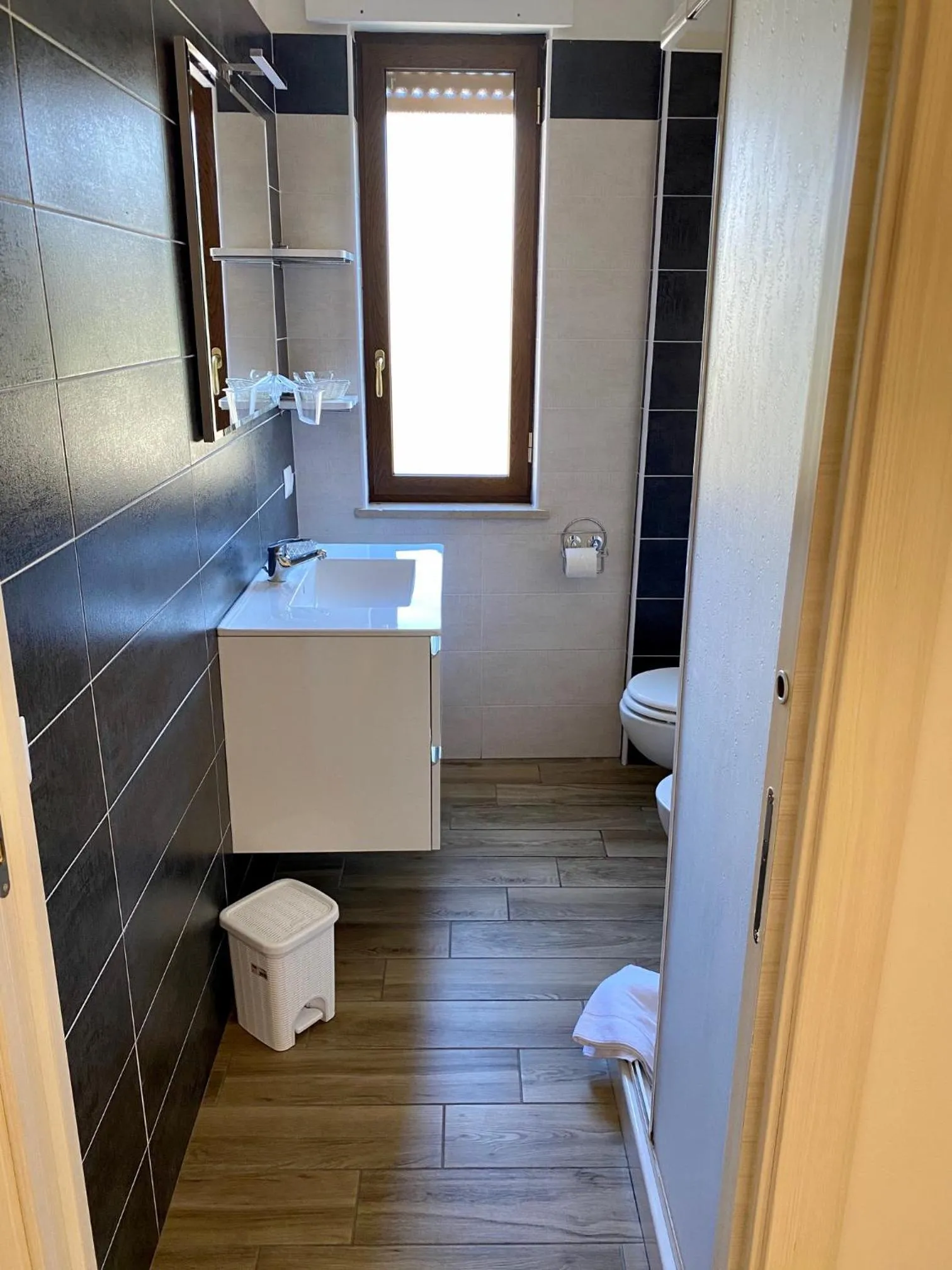 Bathroom in Caruso Rooms