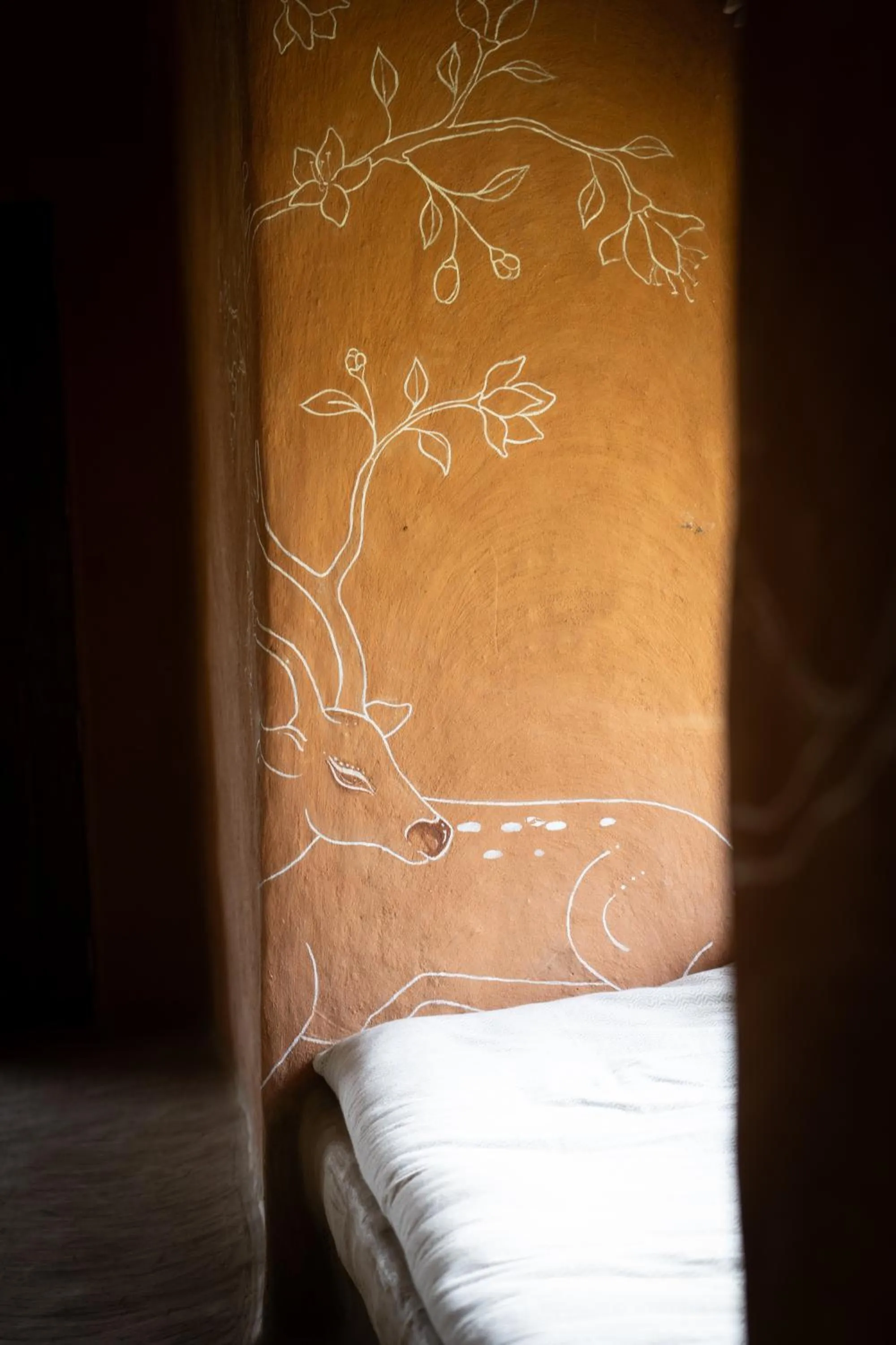 Decorative detail, Bed in The Mudhouse Marayoor