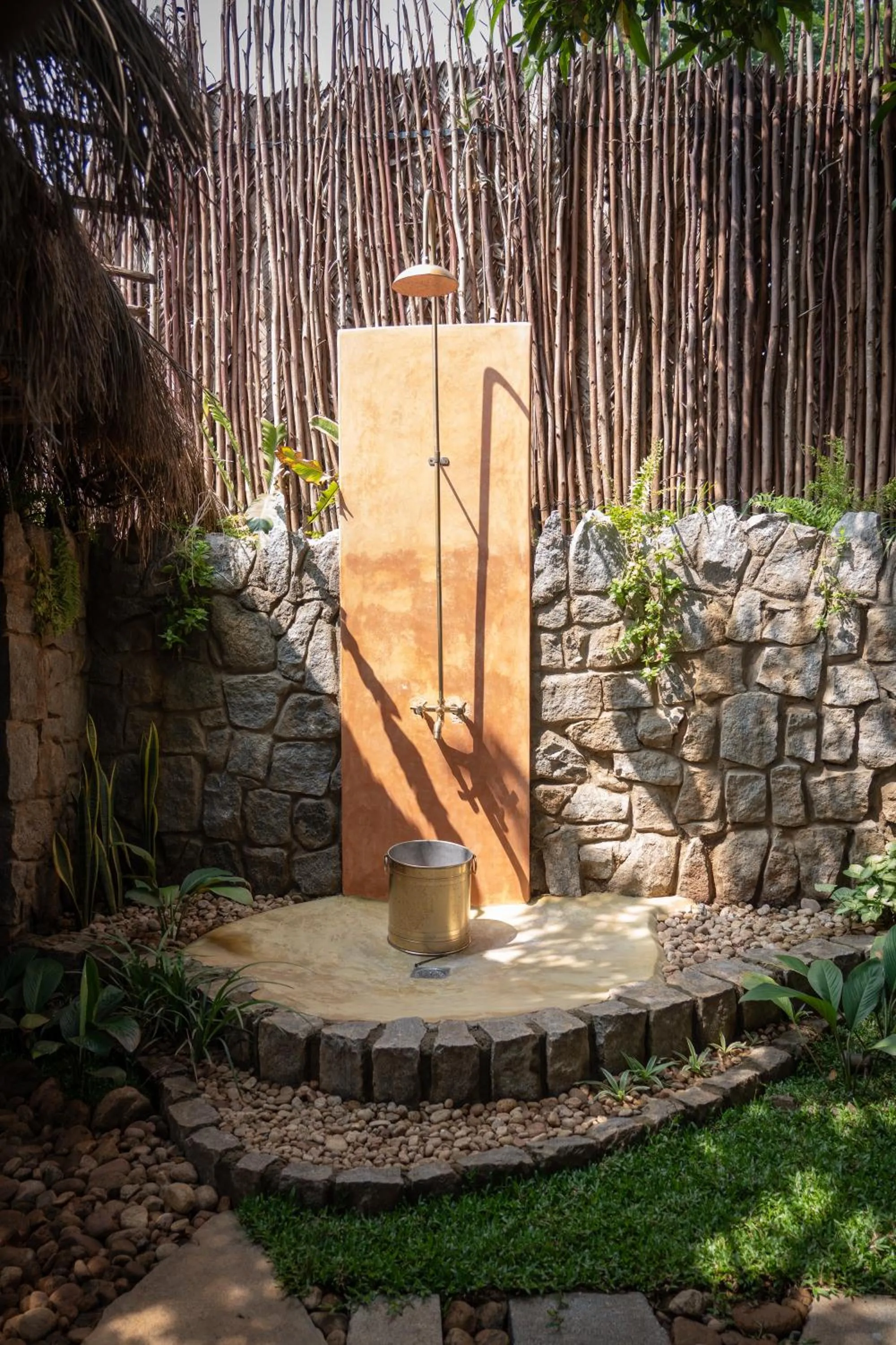 Shower in The Mudhouse Marayoor