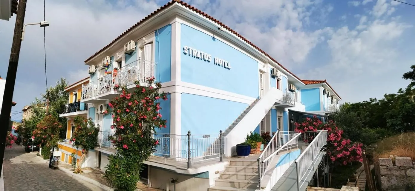 Stratos Hotel
