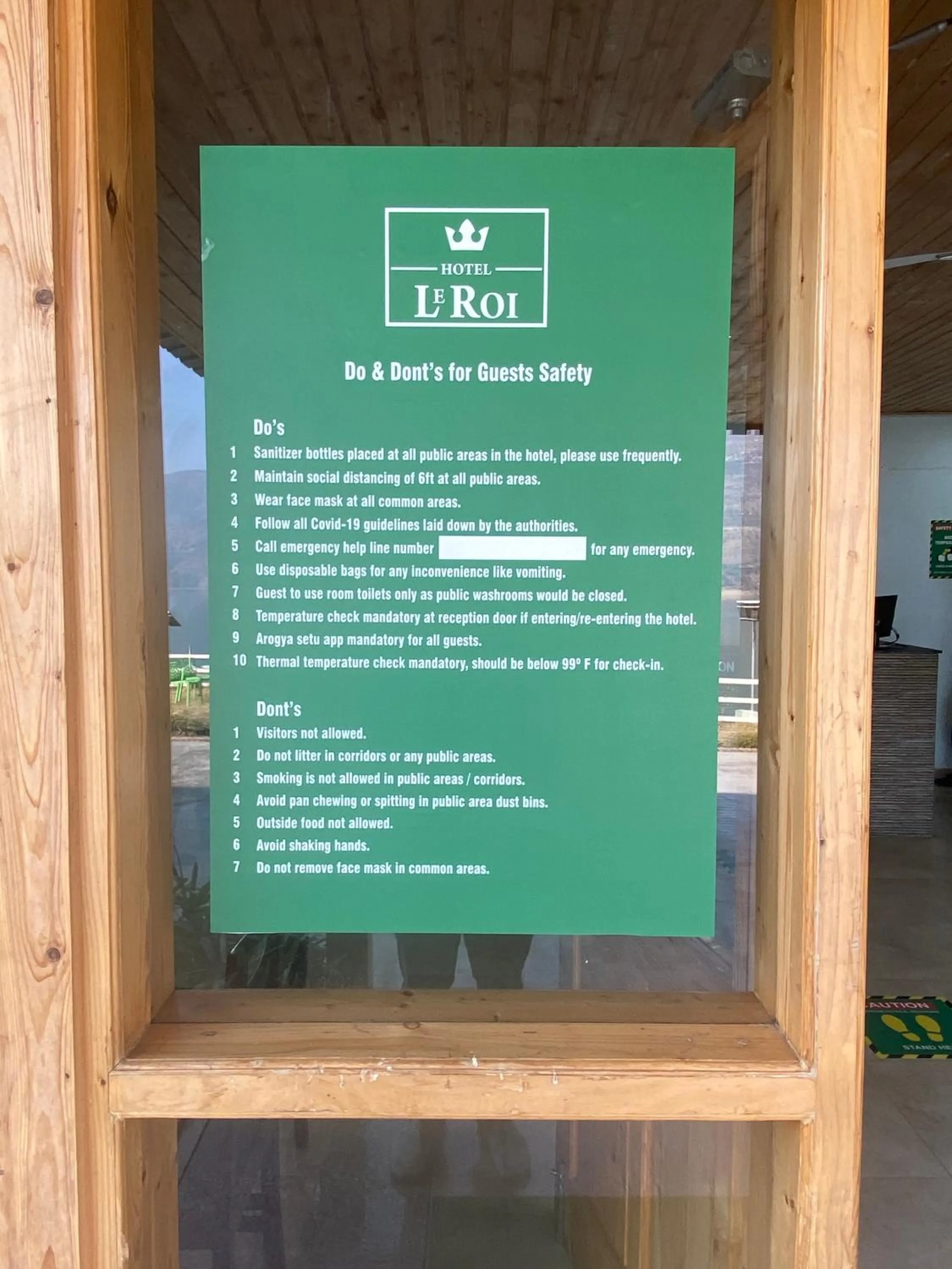 Logo/Certificate/Sign in Le ROI Floating Huts & Eco Rooms Tehri