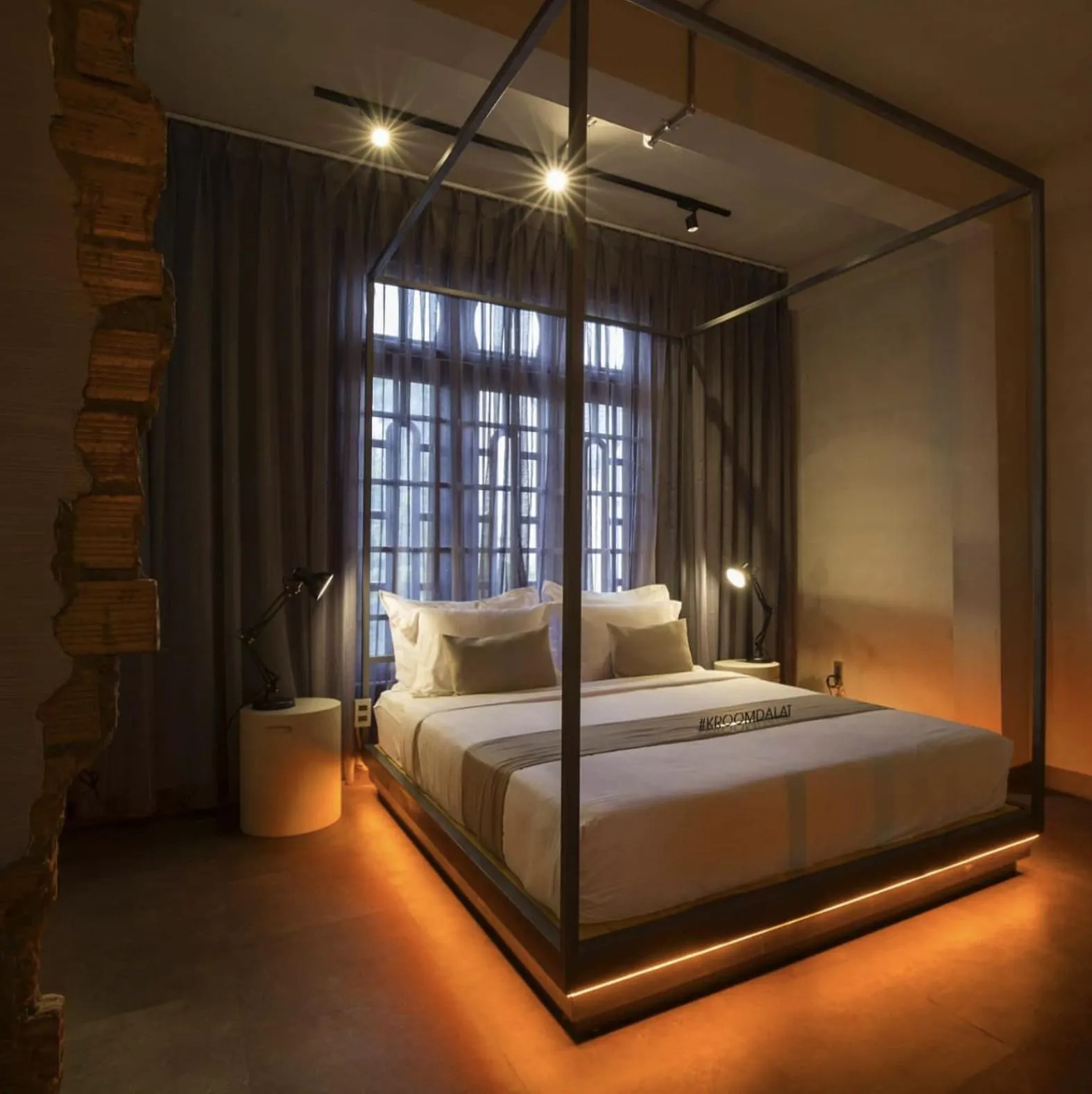 Bedroom in Blue Fingers KRoom Dalat