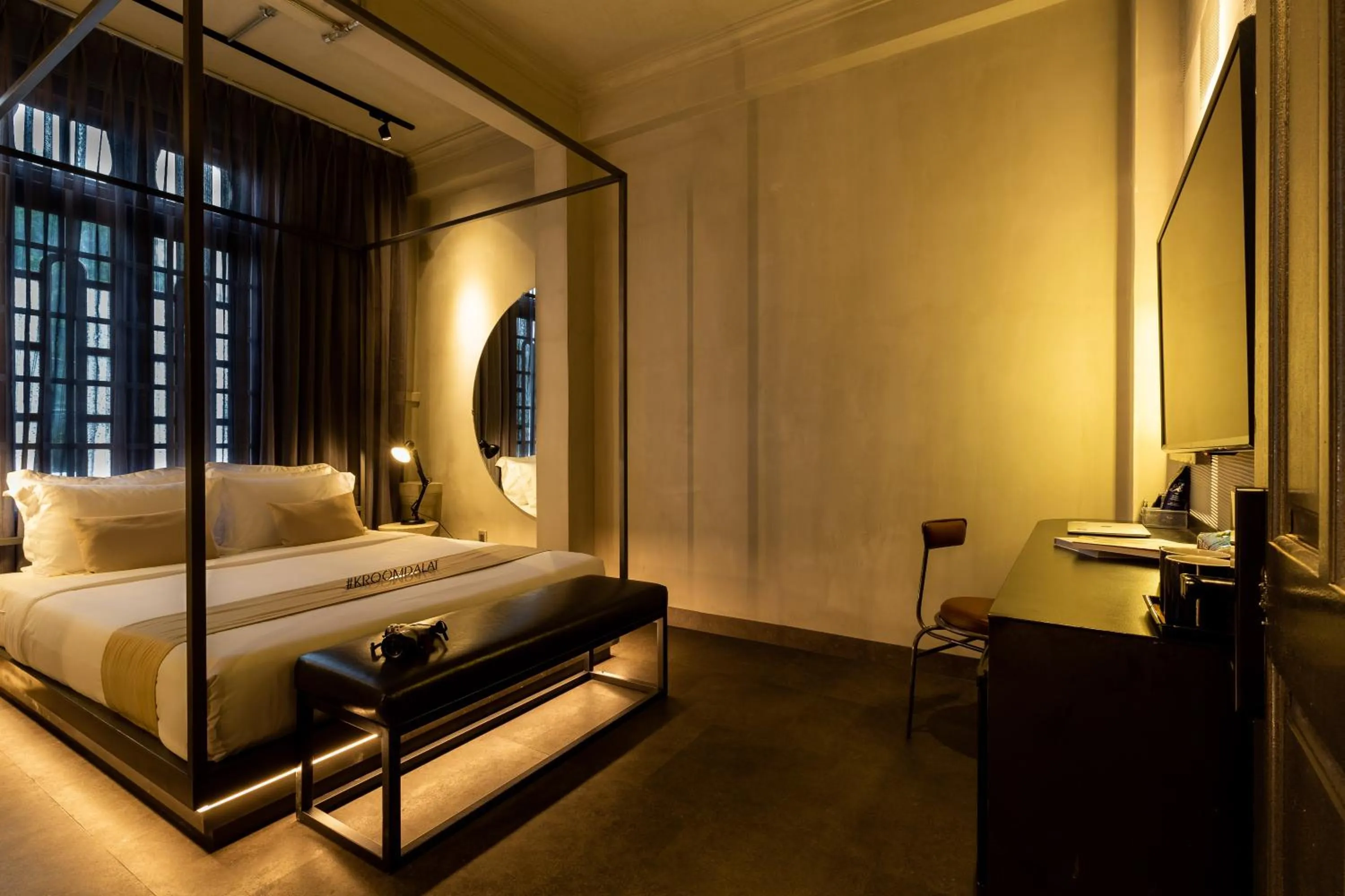 Bedroom in Blue Fingers KRoom Dalat