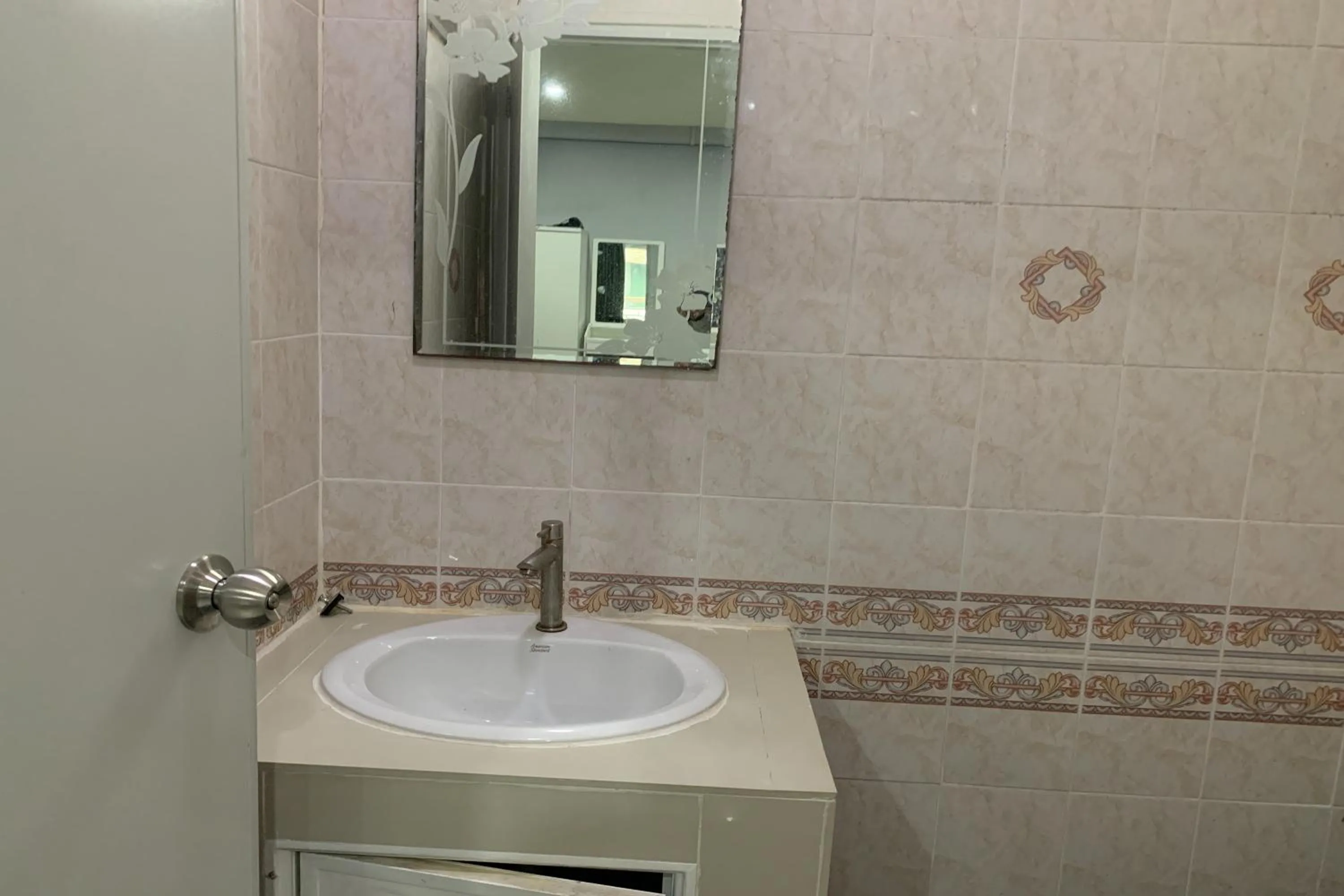 Bathroom in 41BKK Hotel Rama9