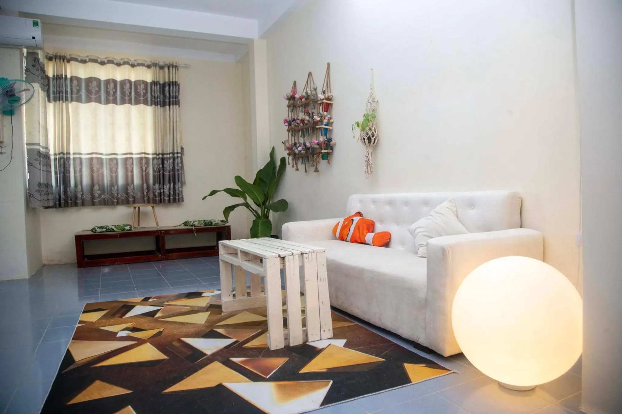 Bụi Hostel - Ferry to Rạch Giá