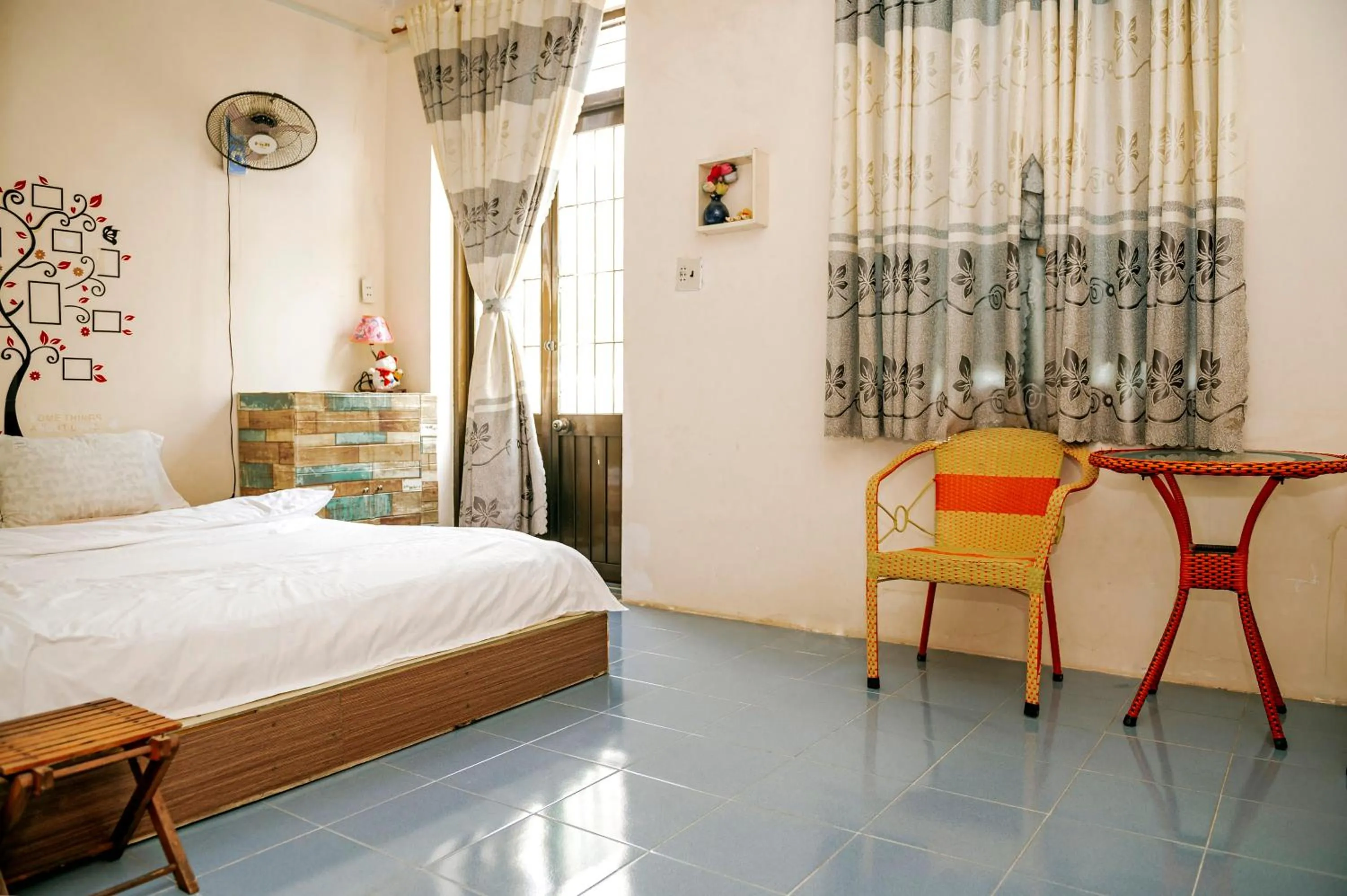 Bed in Bụi Hostel - Ferry to Rạch Giá