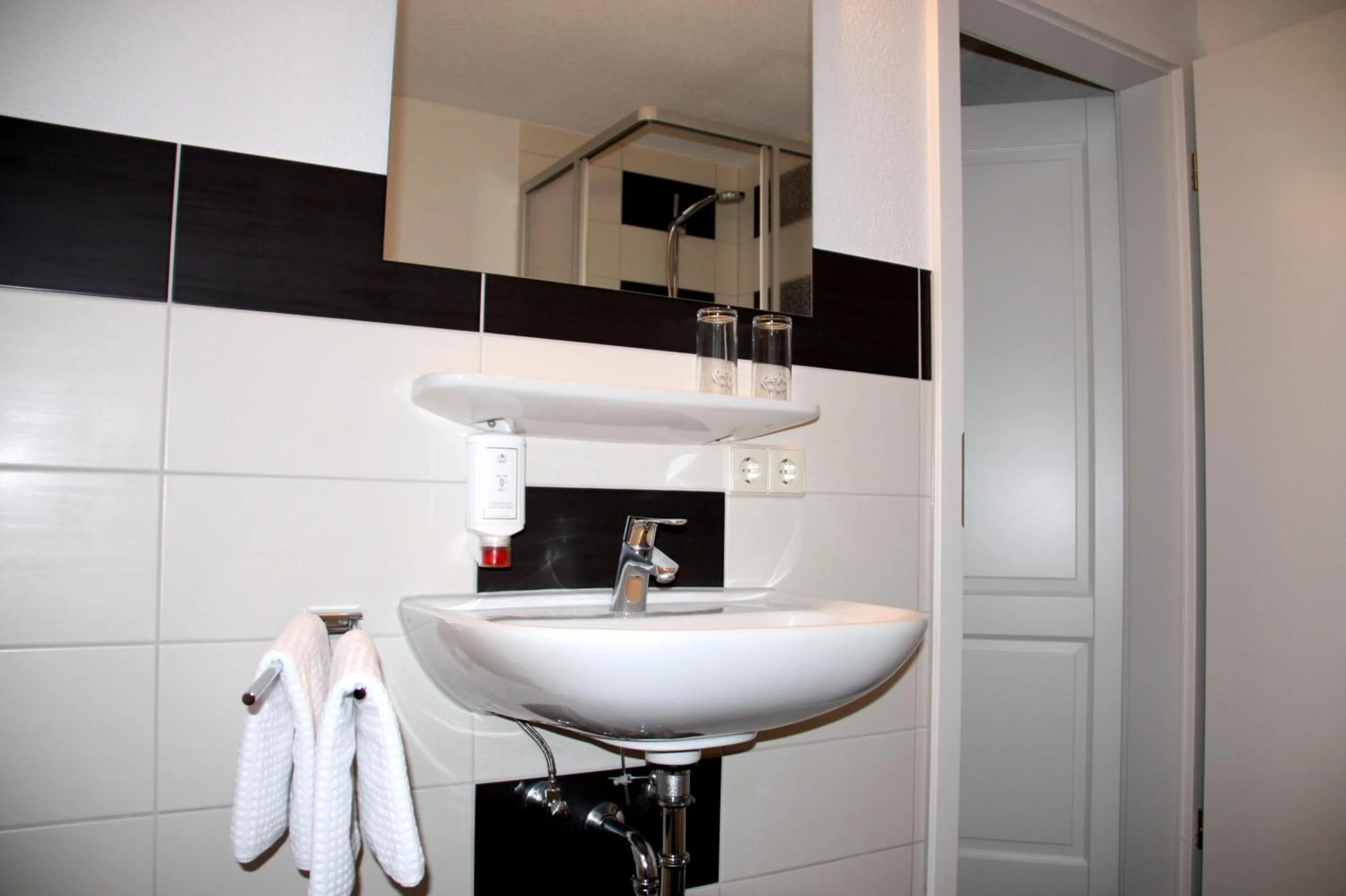 Bathroom in Hotel Restaurant Engel