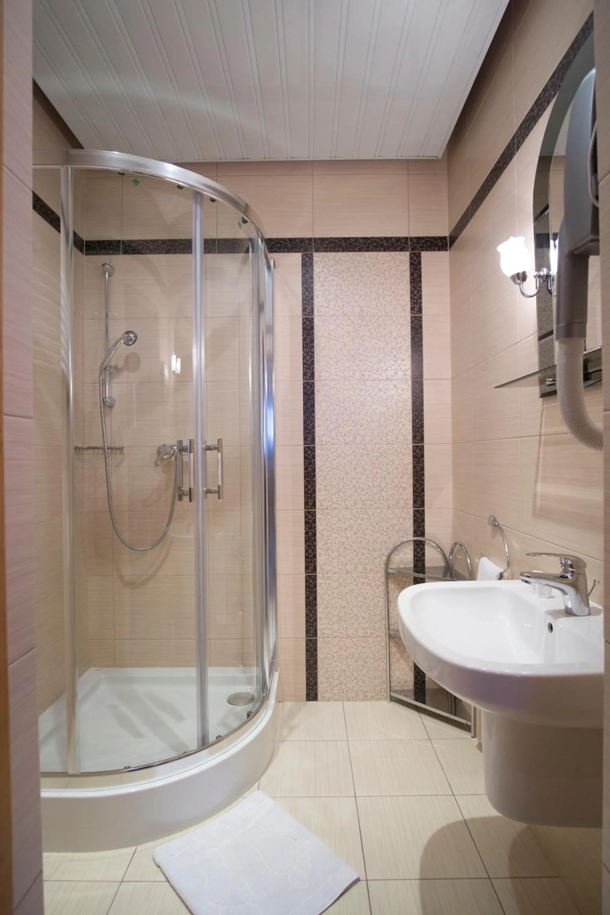 Bathroom in Ośrodek Konferencyjno-Wypoczynkowy "Parzenica" w Zakopanem