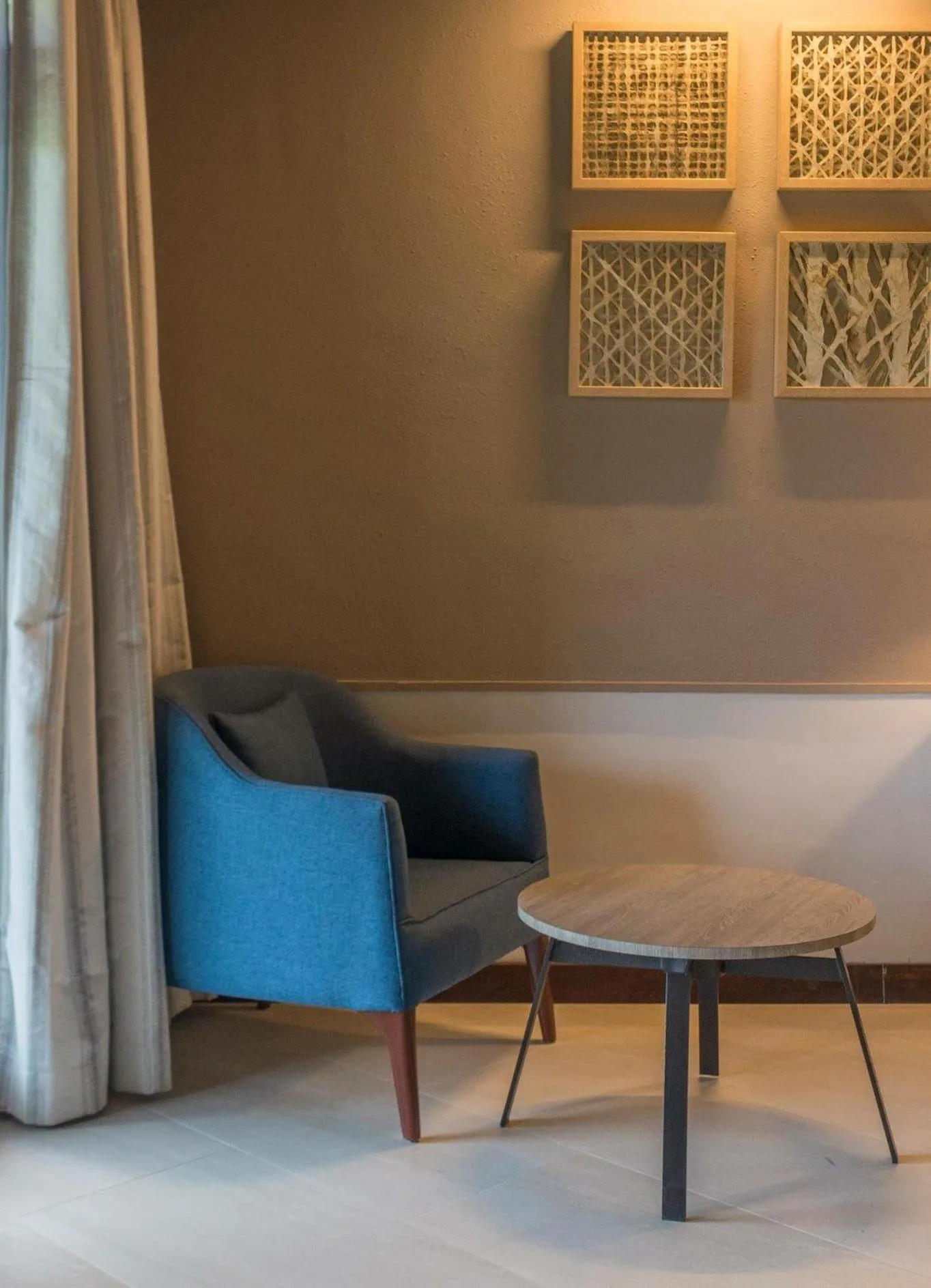 Seating area in Victoria Golf Resort