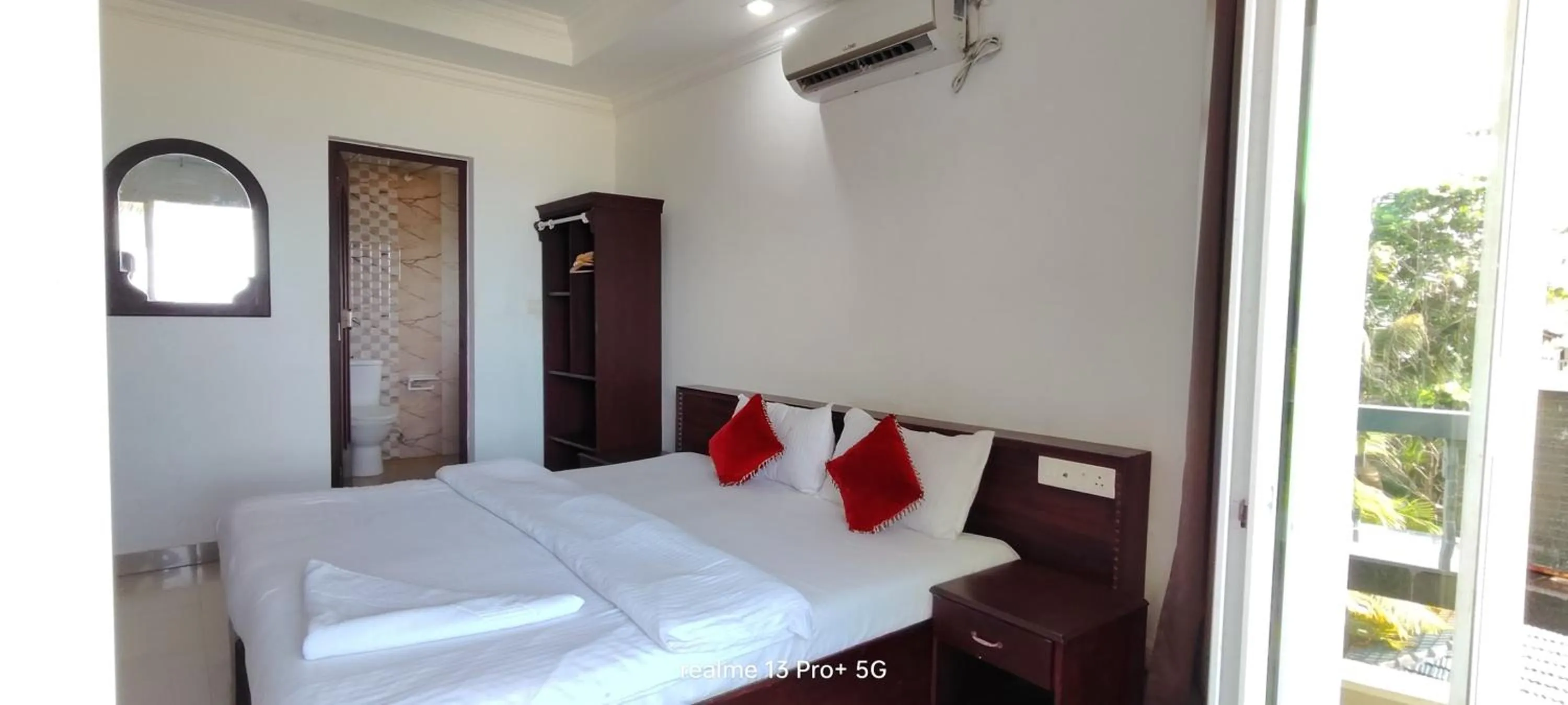 PALM Beach Resort, Alleppey