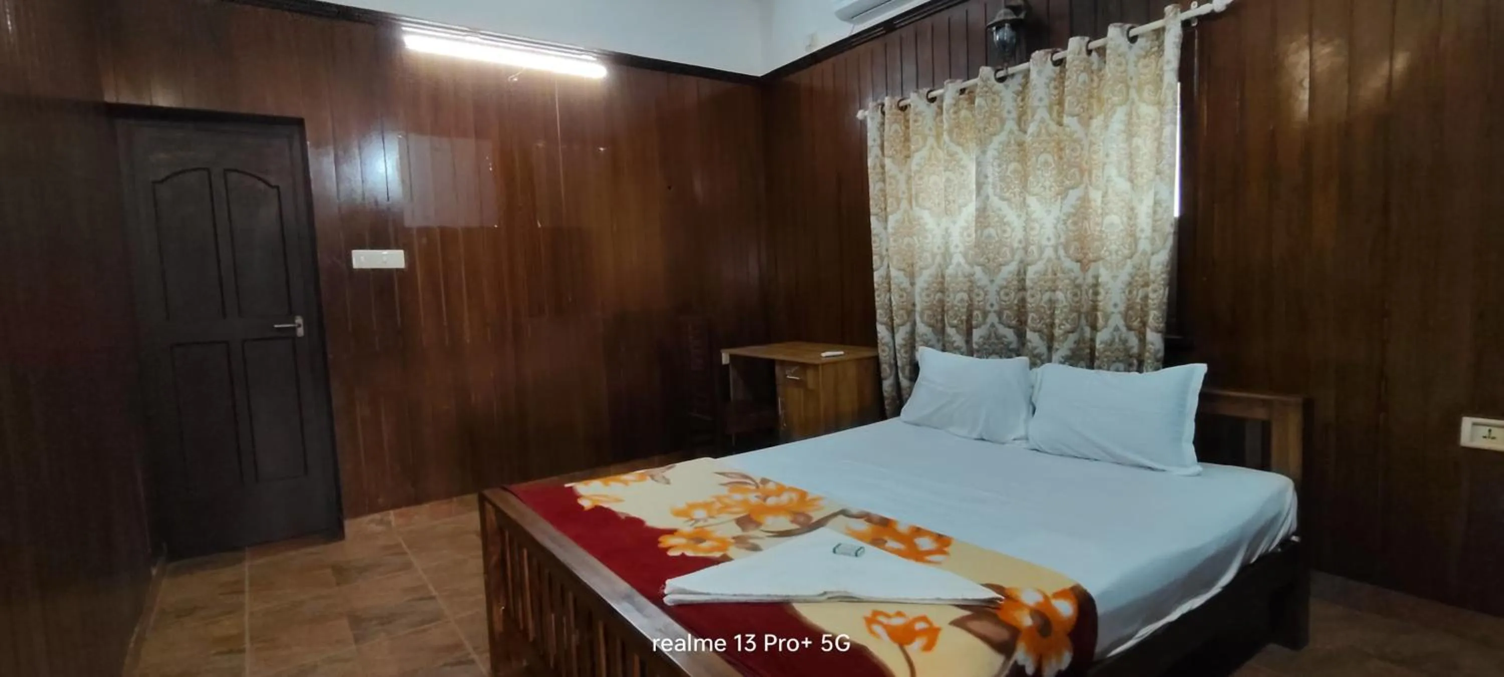 PALM Beach Resort, Alleppey