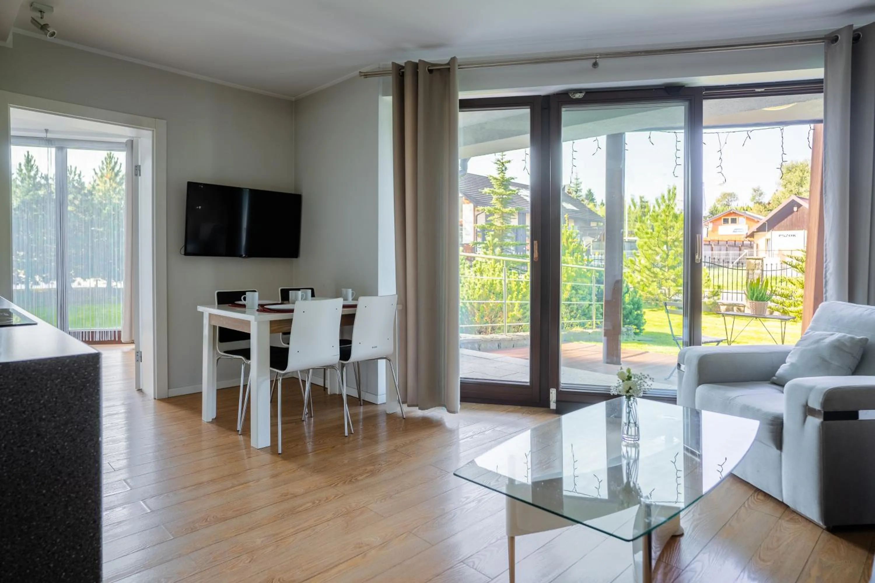 Living room in Harenda Residence - Destigo Hotels