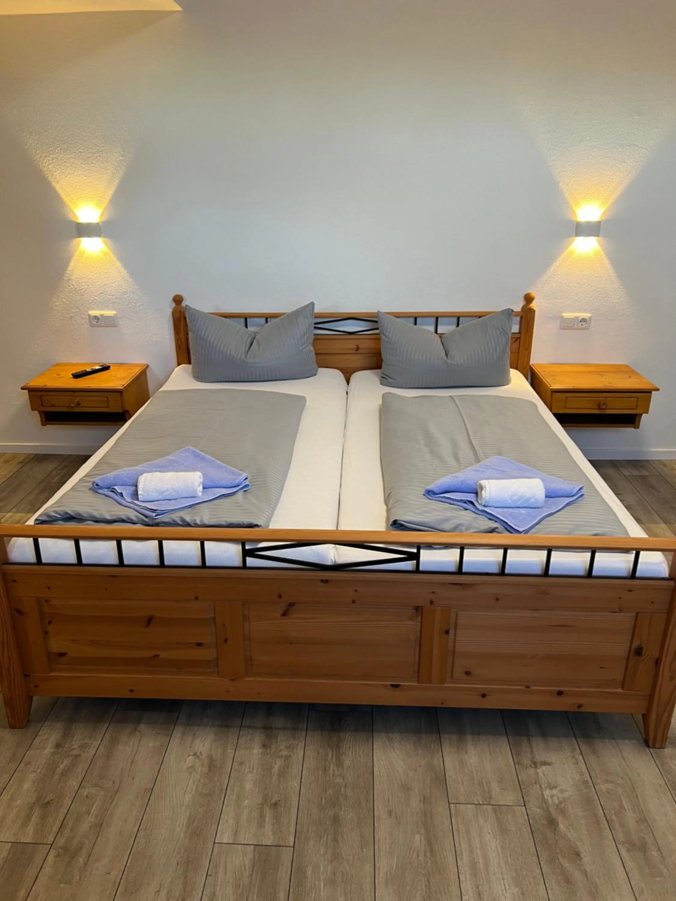 Bedroom, Bed in Gasthof Löwen