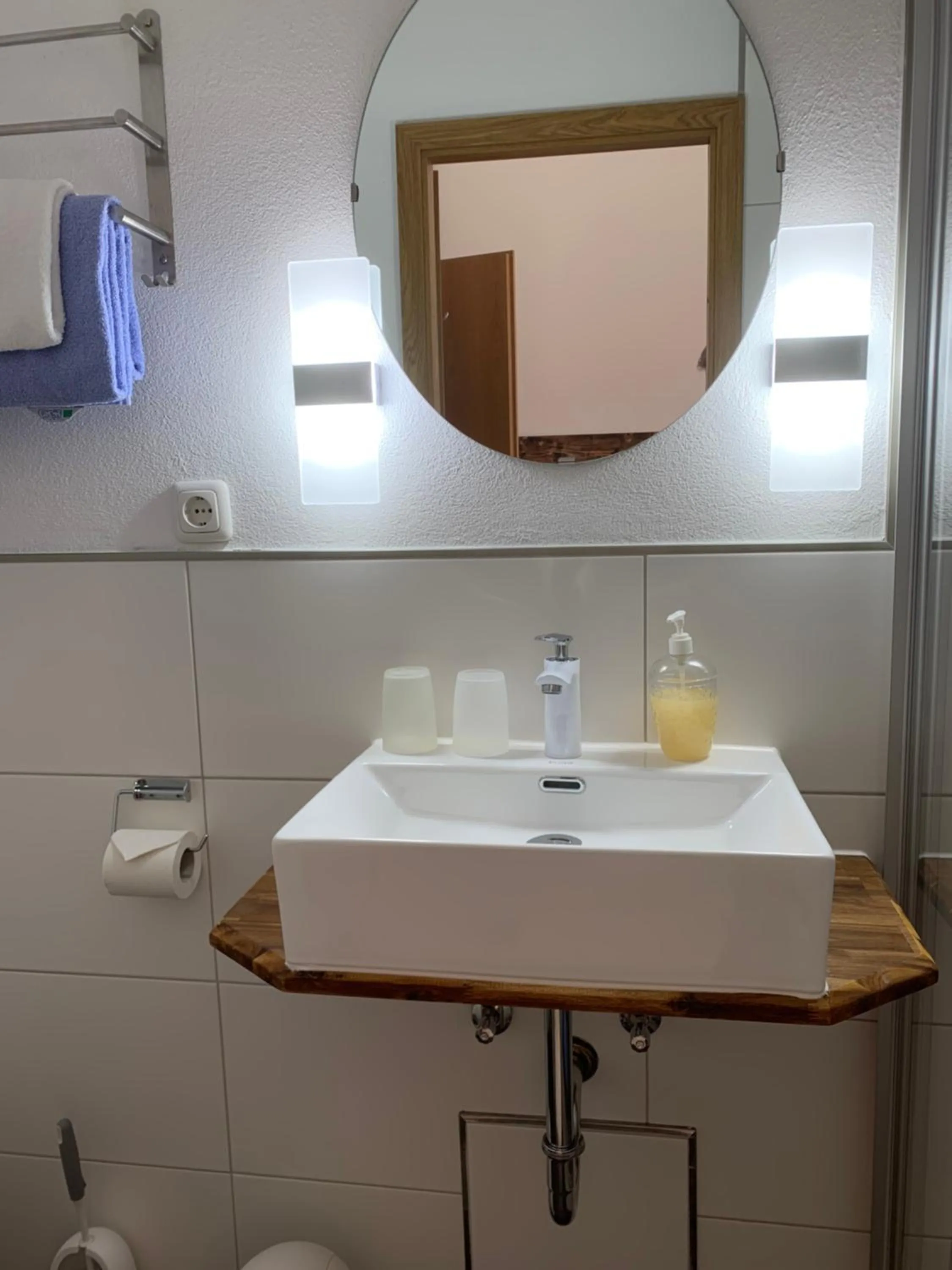 Bathroom in Gasthof Löwen