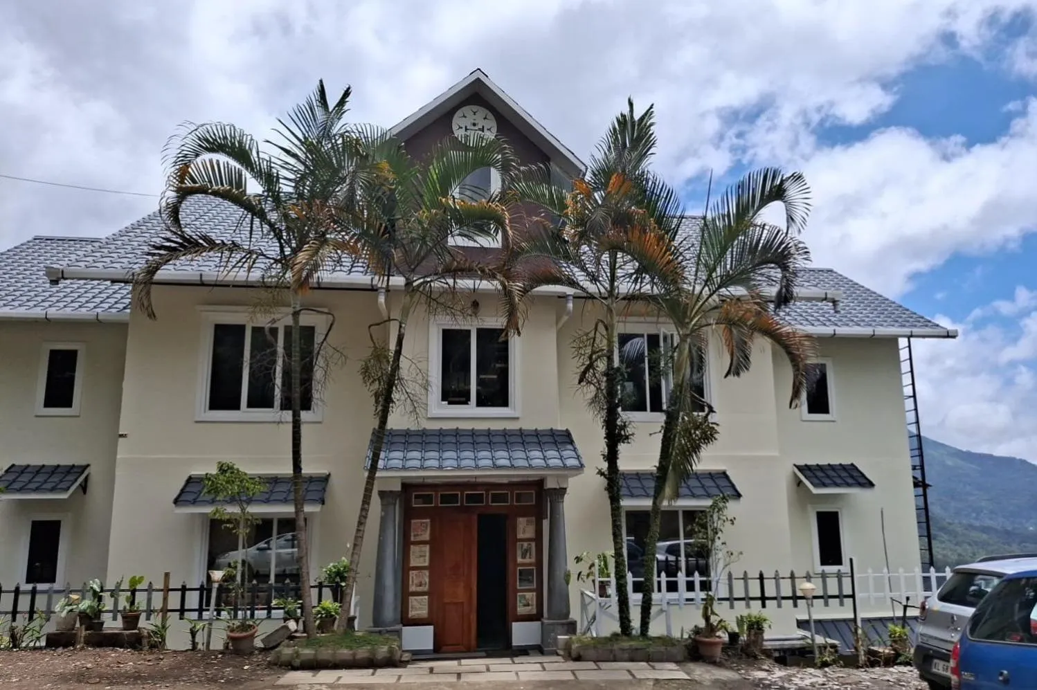 Property building in Green Valley Vista