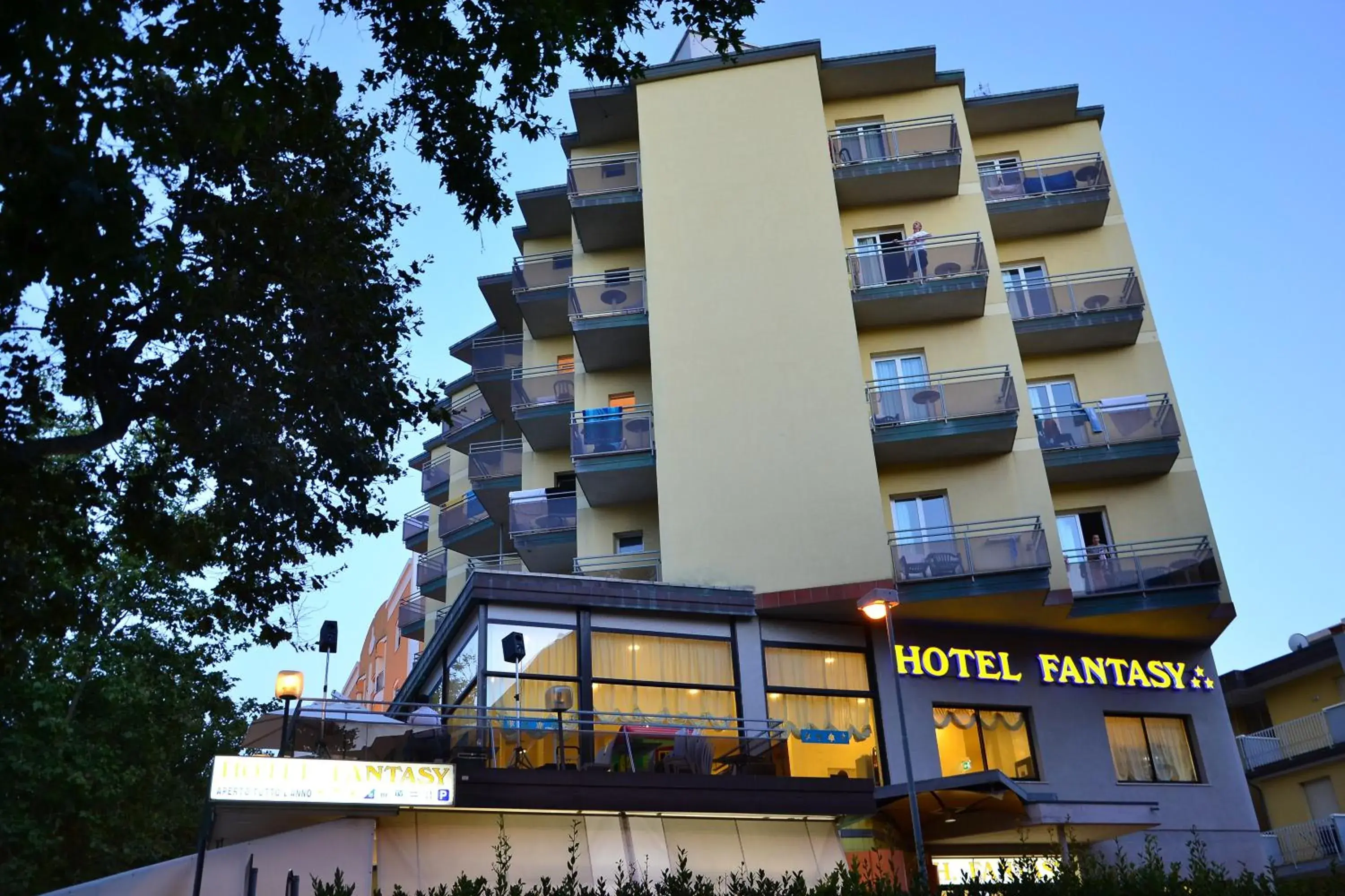 Facade/entrance, Property Building in Hotel Fantasy