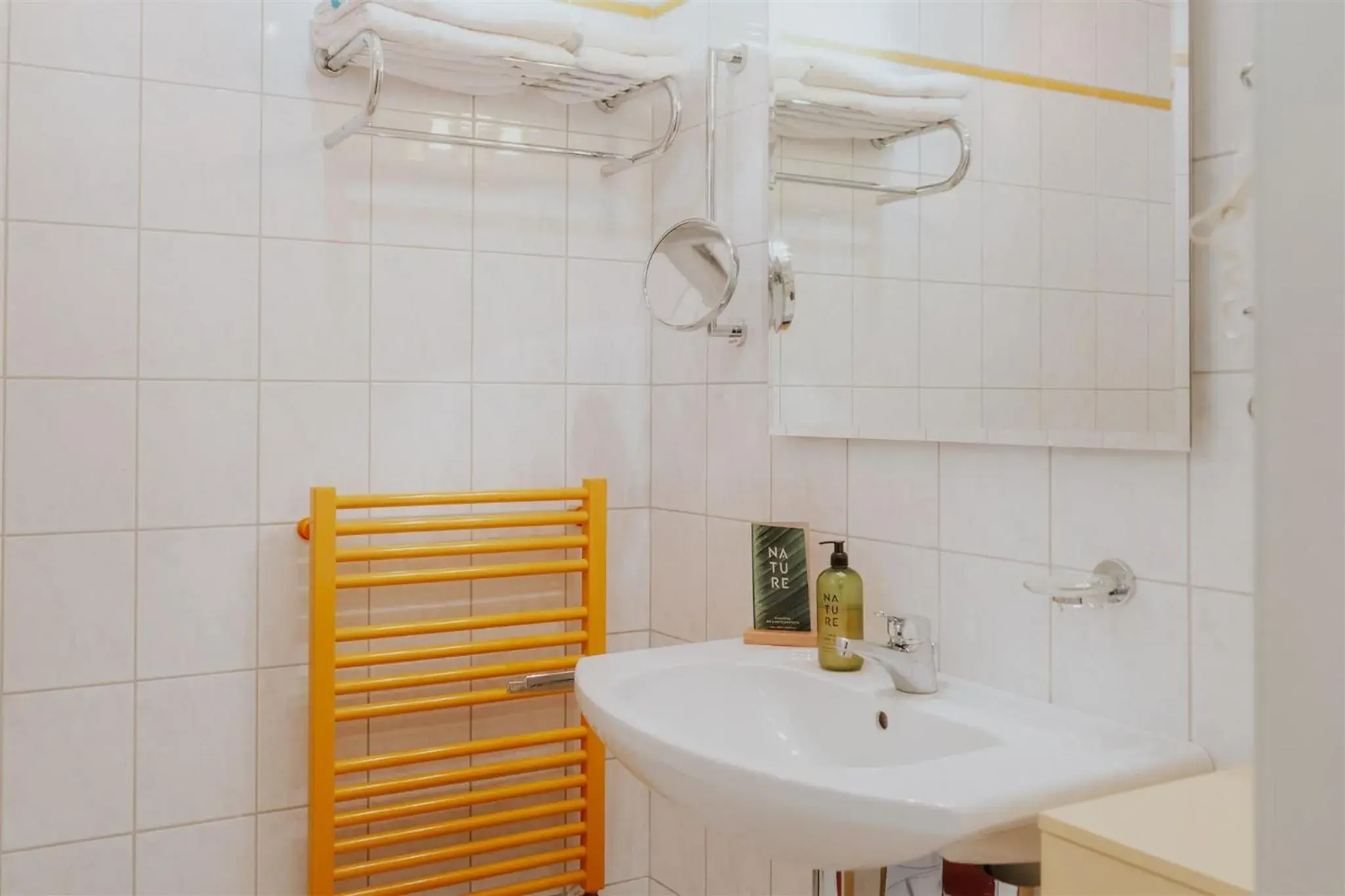 Superior Double or Twin Room quiet side in Hotel Hörterer Der Hammerwirt Superior Double or Twin Room quiet side in Hotel Hörterer Der Hammerwirt