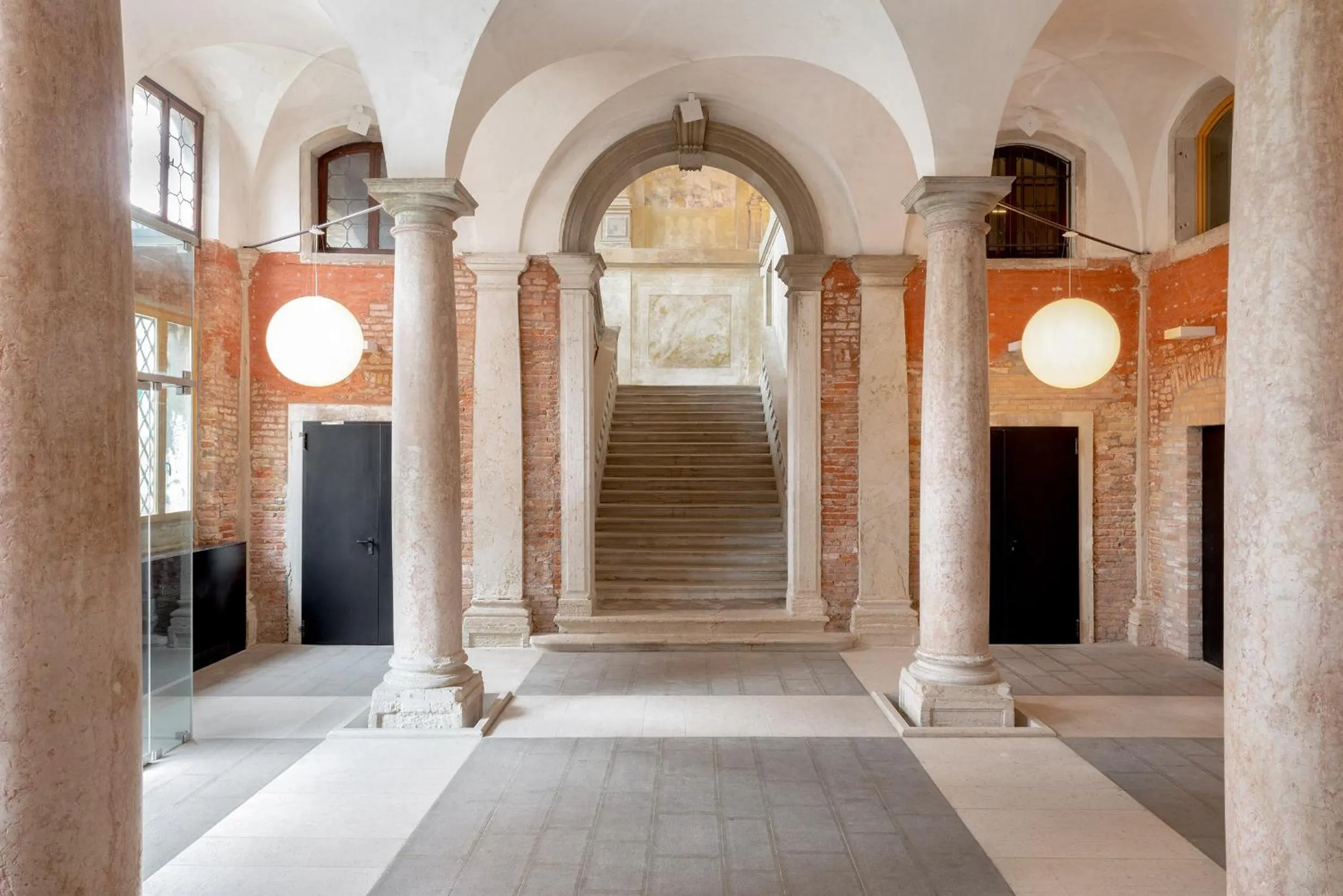 Lobby or reception in Combo Venezia