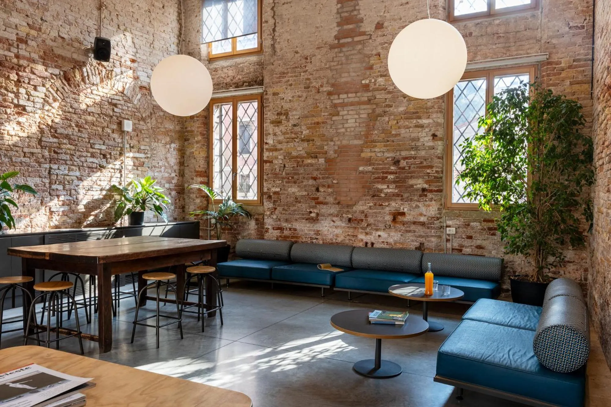 Lounge or bar in Combo Venezia