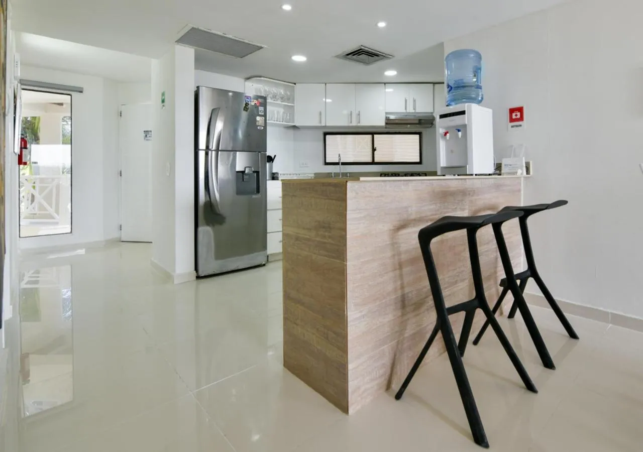 kitchen in Hermoso Apto Bay Point 403 Con Balcon