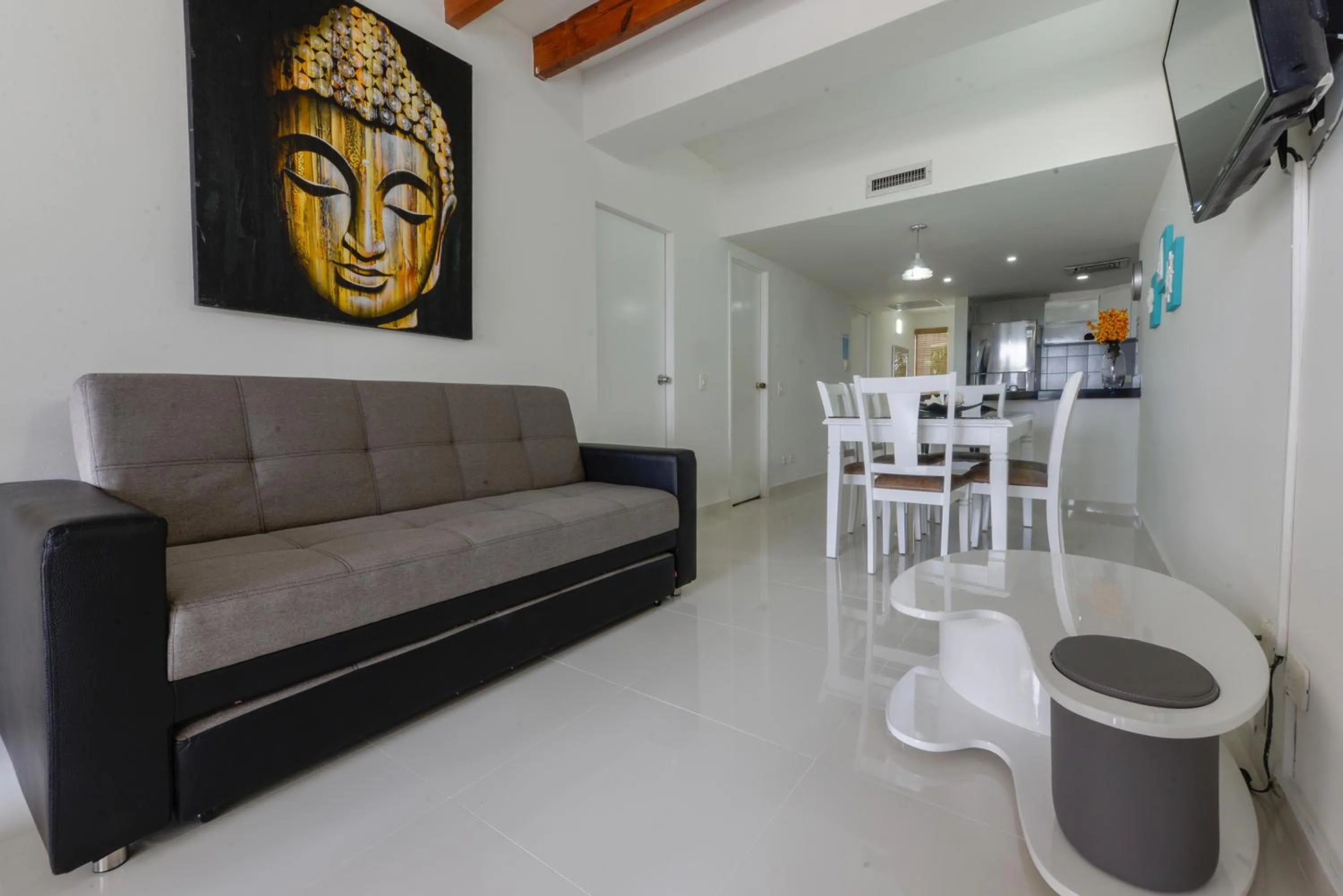 Hermoso Apto Bay Point 403 Con Balcon