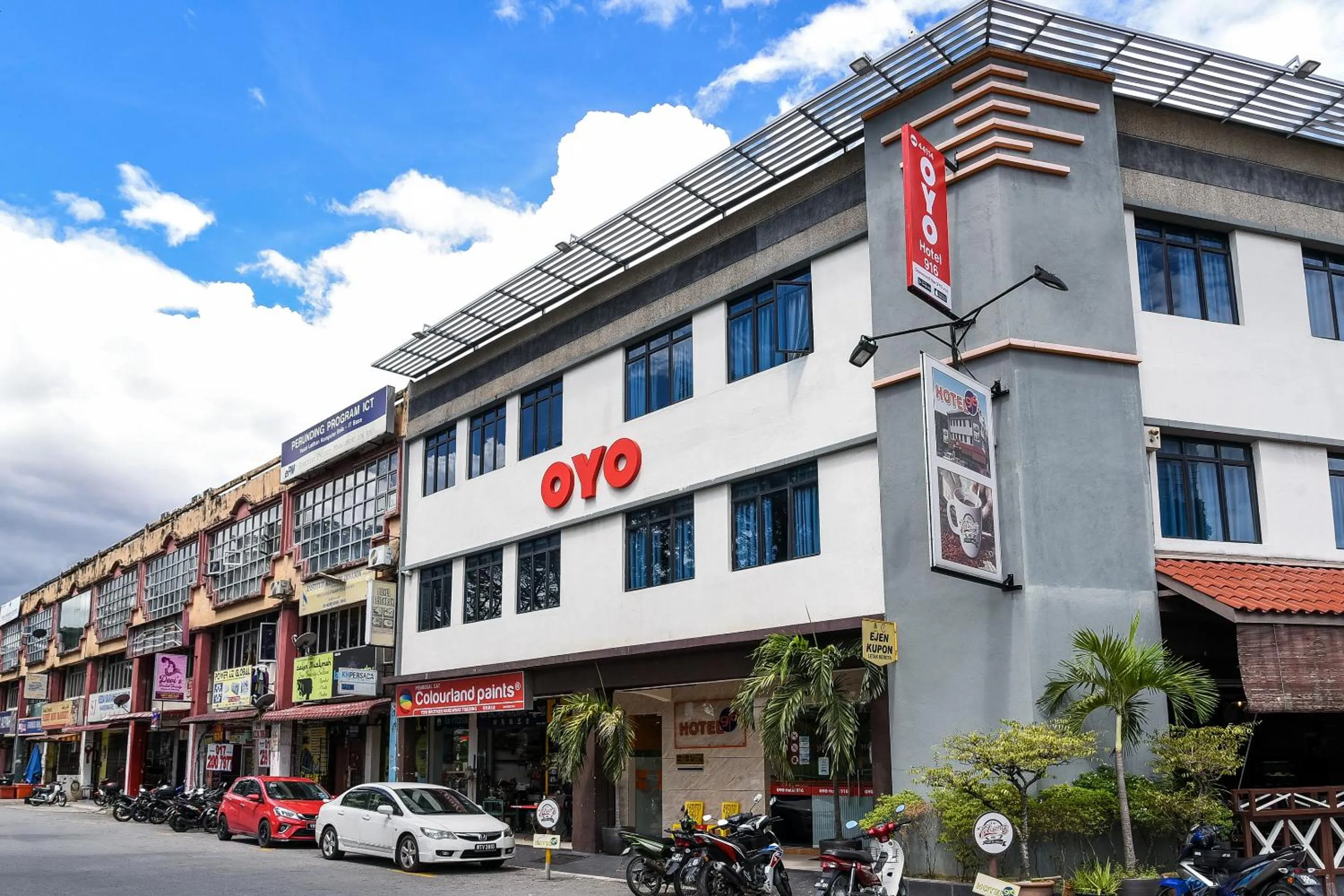 Property building in SRP Hotel Sdn Bhd