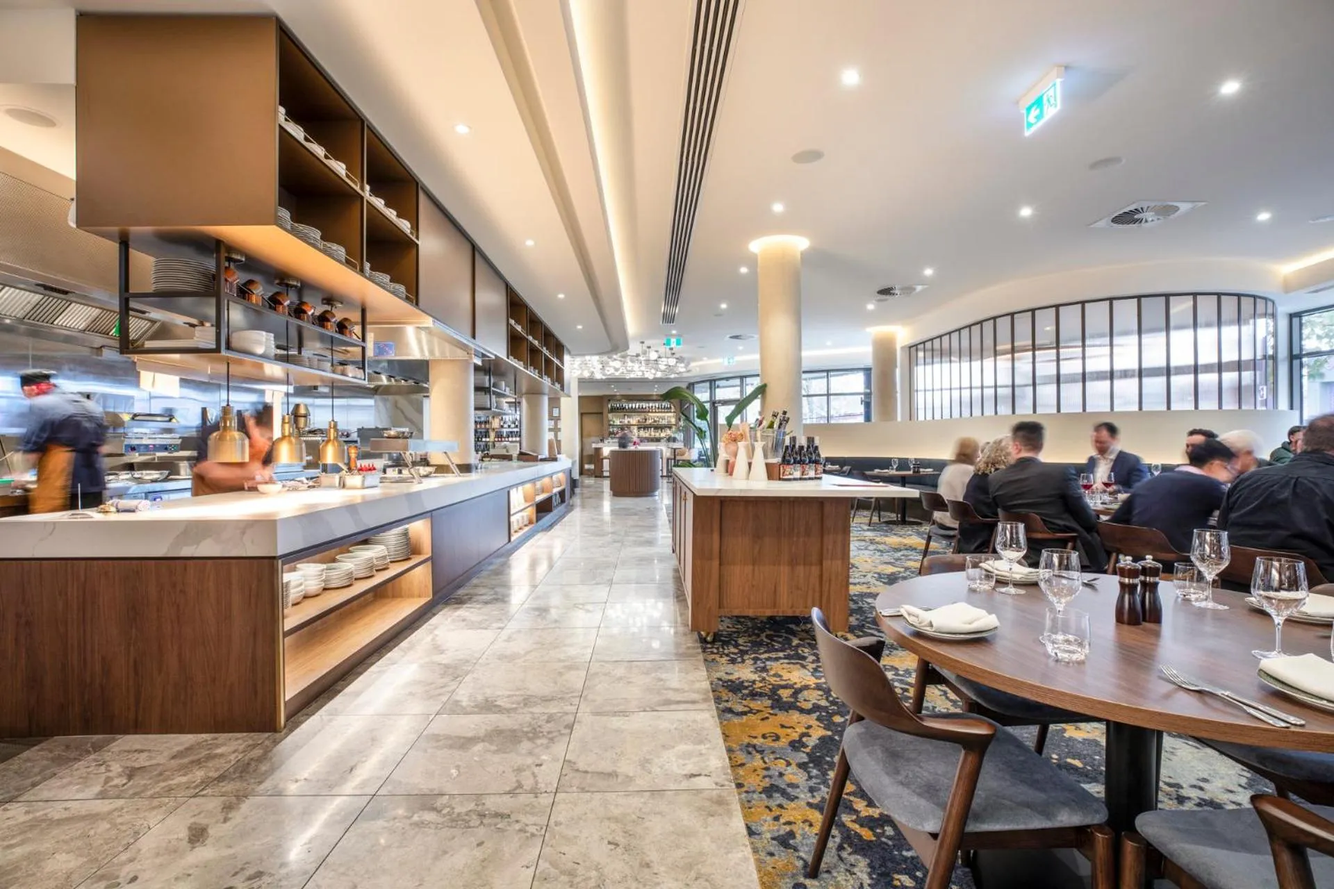 Restaurant/places to eat in Rydges Ringwood