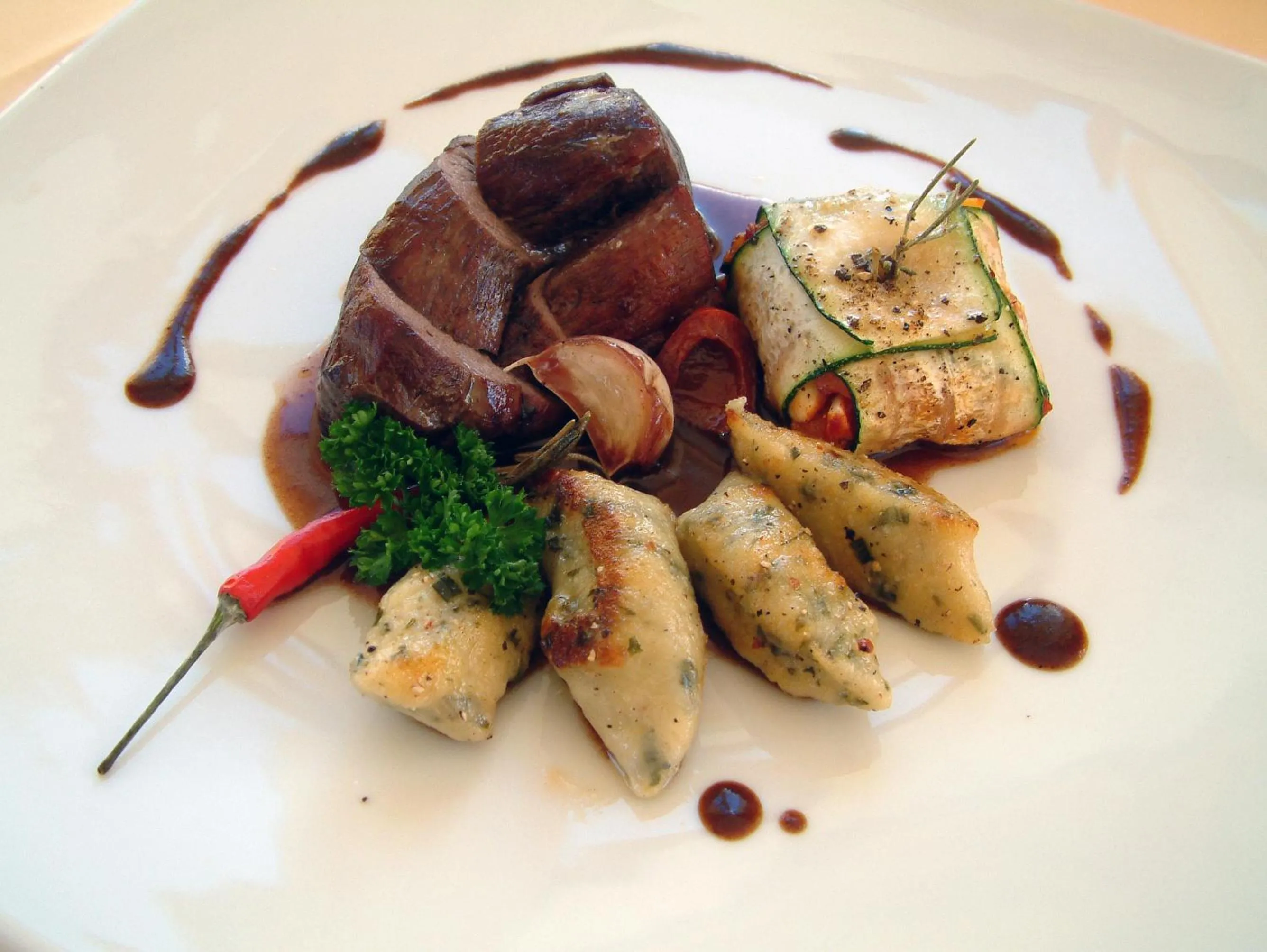 Restaurant/places to eat in Landhotel Zum Kronprinzen