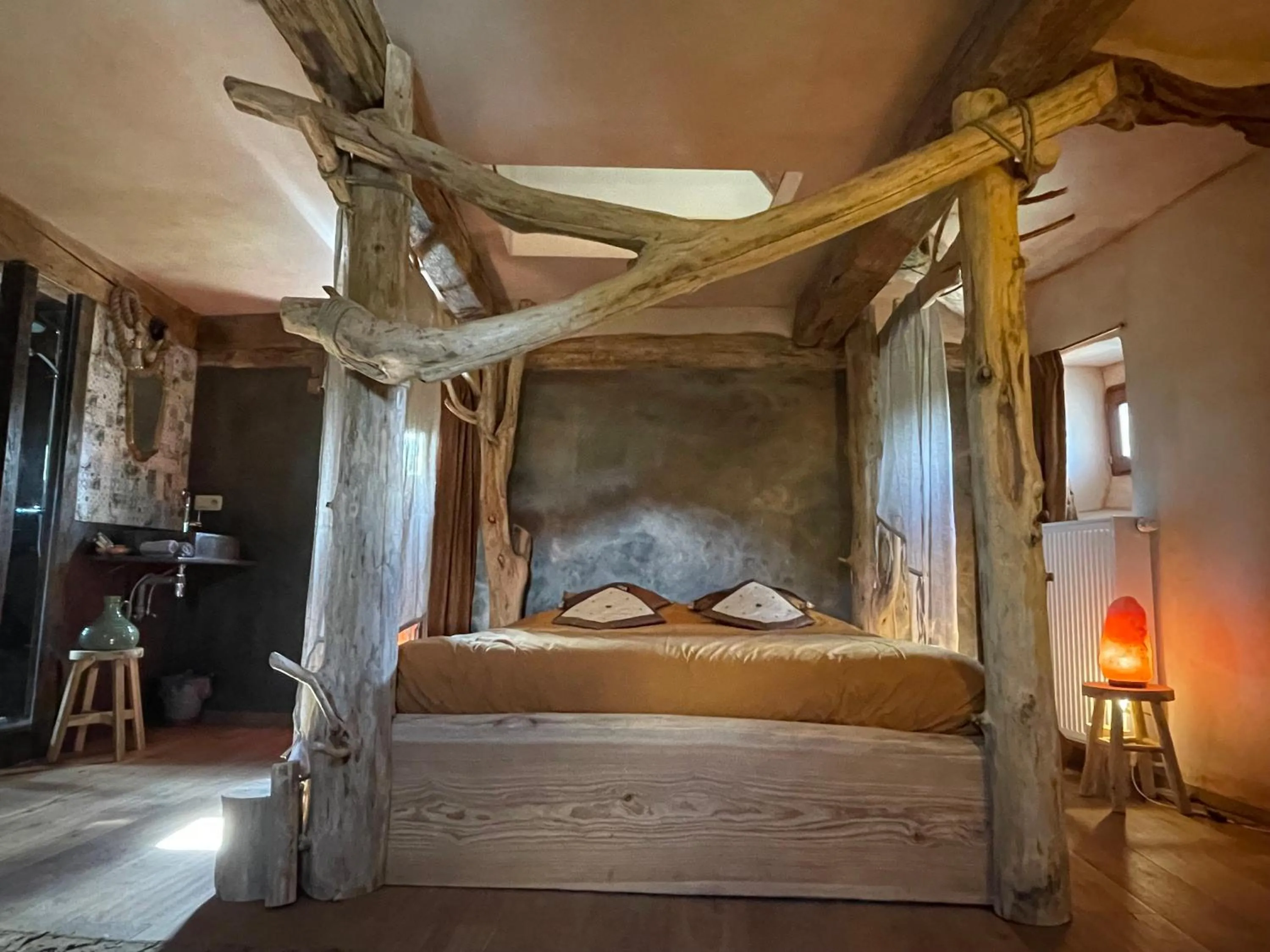 Bed in B&B Le Manoir d'Ange