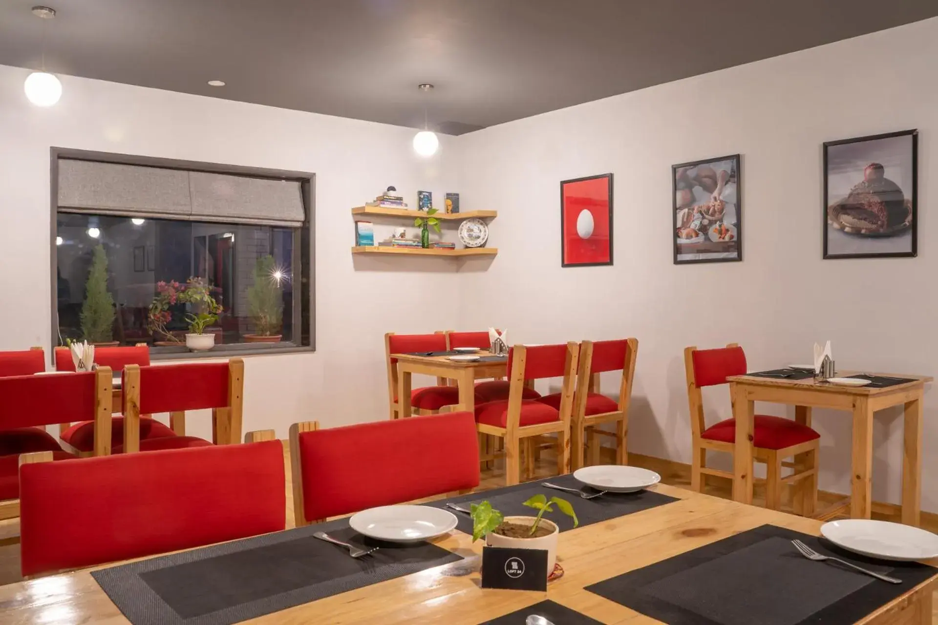 Restaurant/places to eat in Loft 24, Mansarovar Restaurant/places to eat in Loft 24, Mansarovar