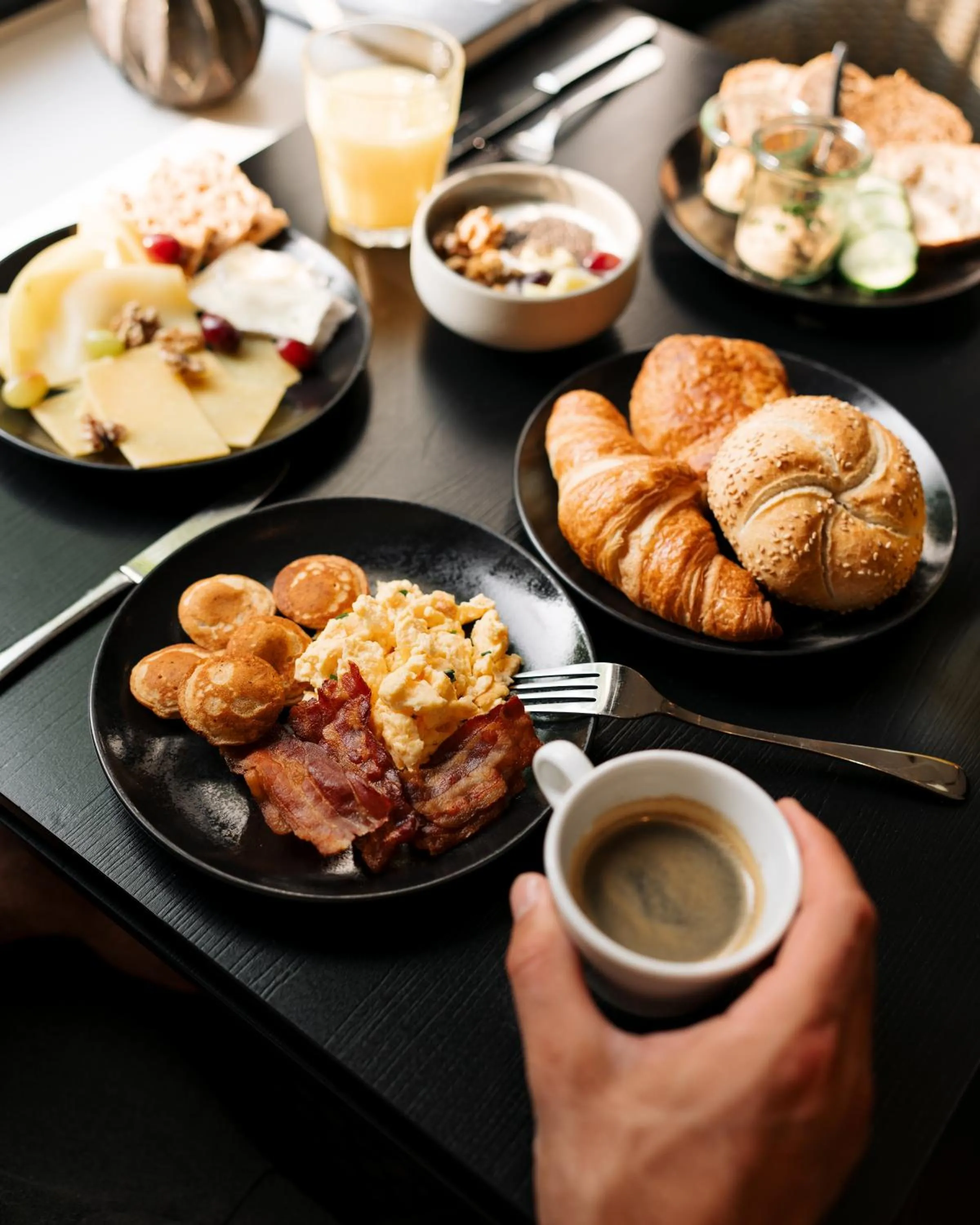 Breakfast in Le Marin Hotel Rotterdam City - Handwritten Collection