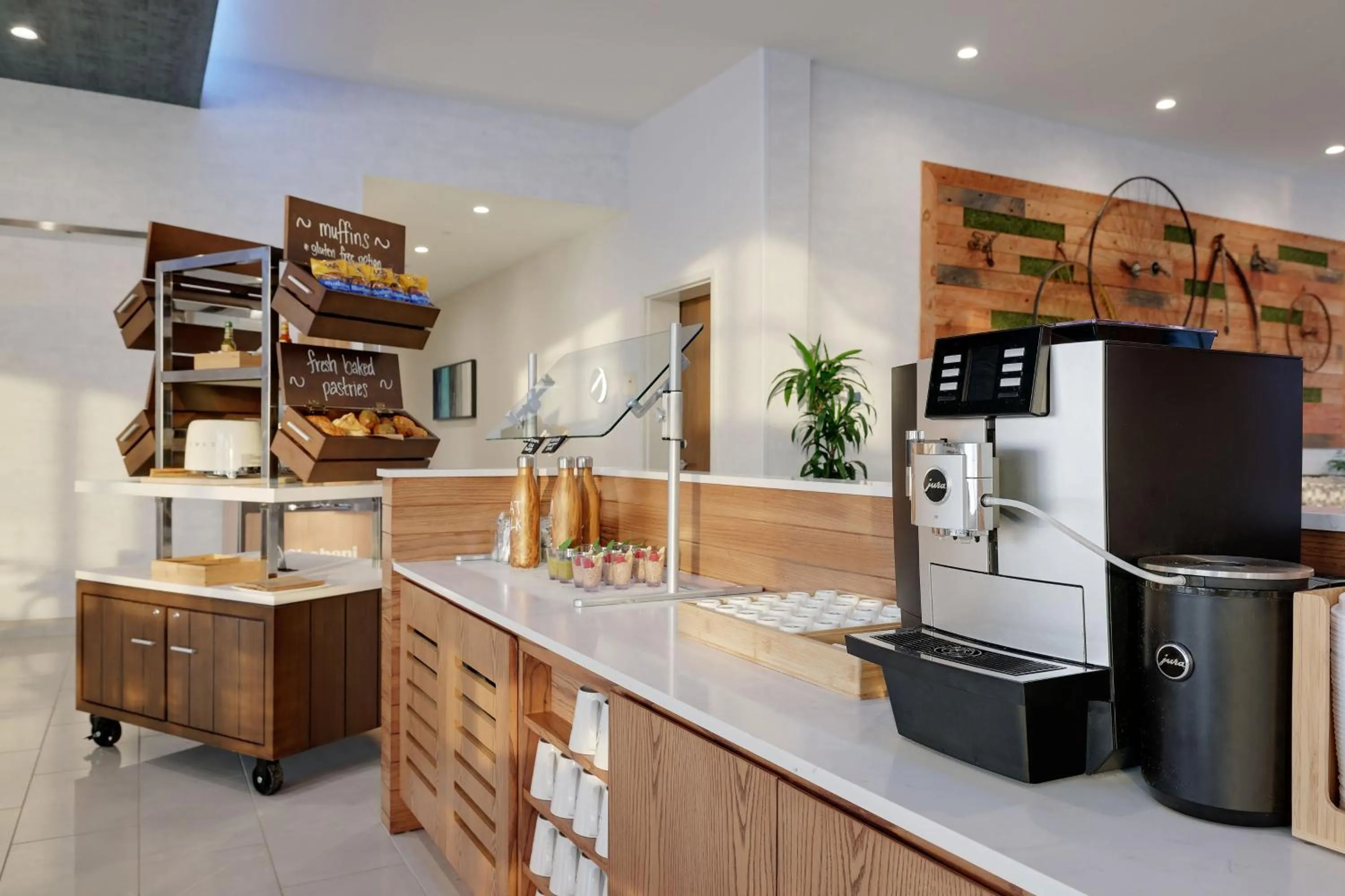 Breakfast in Element New York Wood Ridge