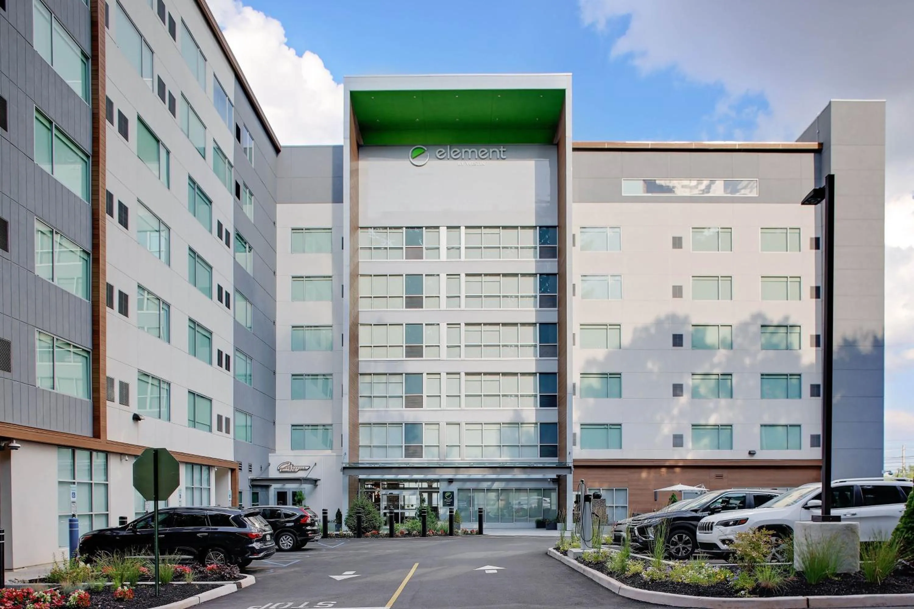 Property building in Element New York Wood Ridge