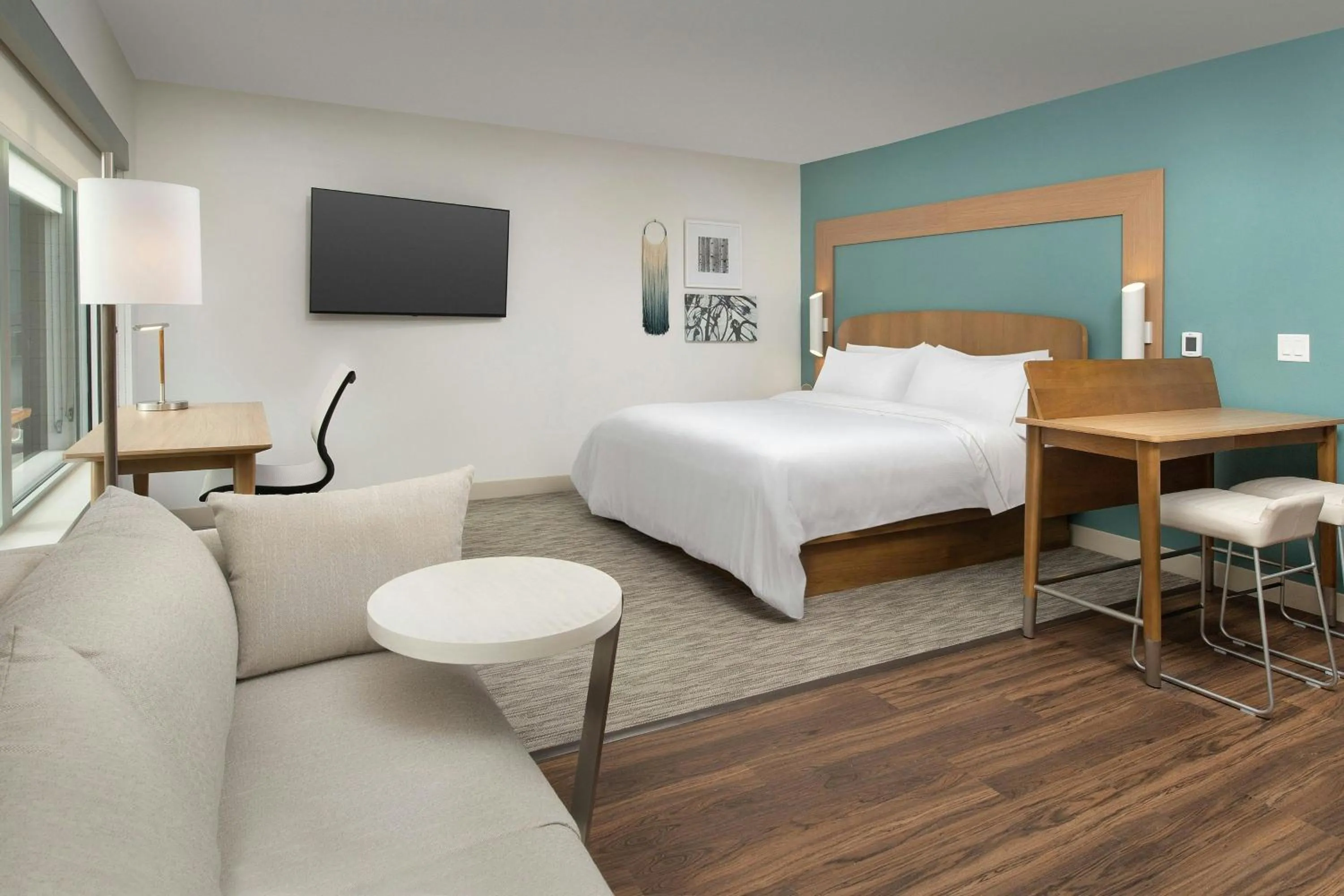 Photo of the whole room, Bed in Element Portland Beaverton