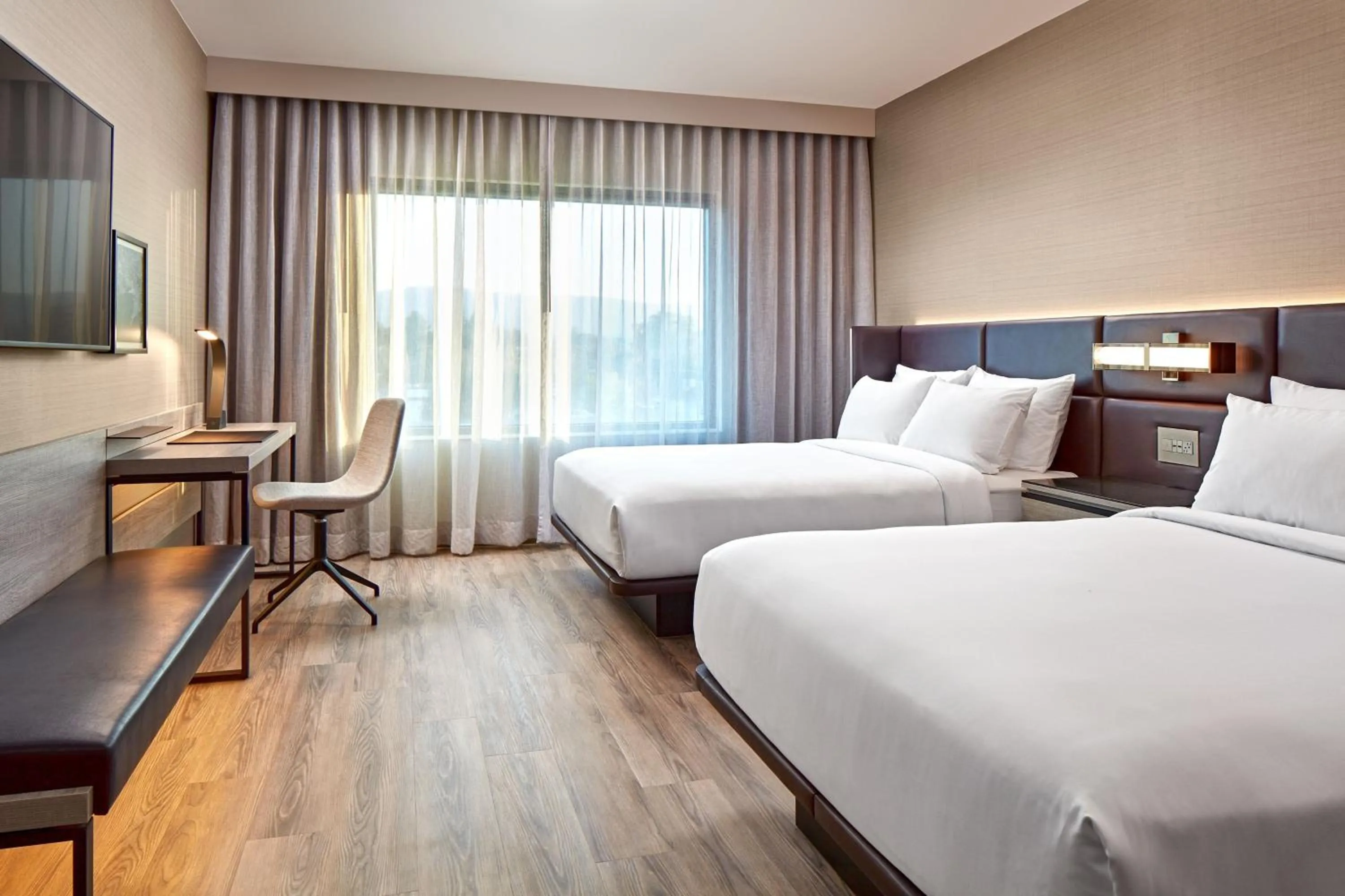 Photo of the whole room, Bed in AC Hotel by Marriott Palo Alto