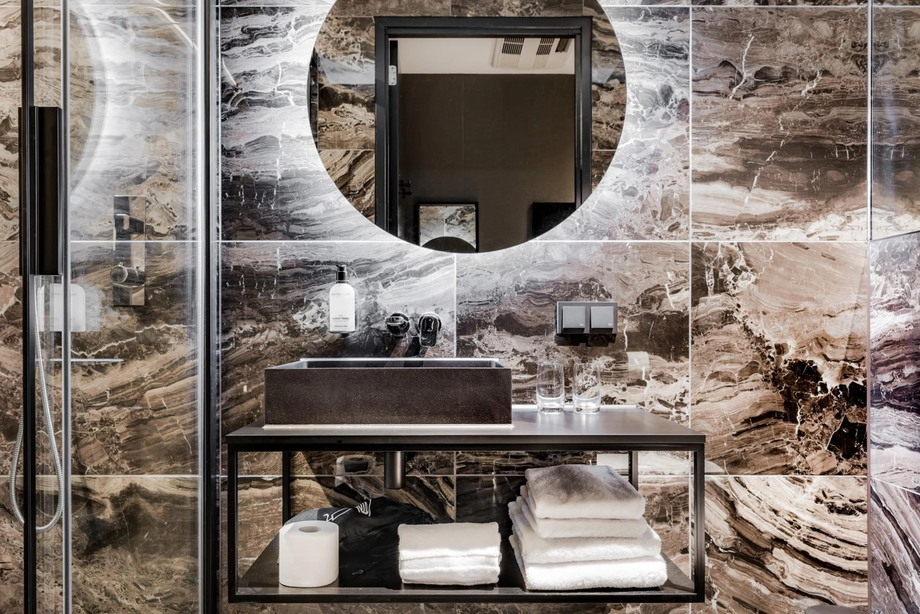 Bathroom in Le Petit Marin Boutique Hotel