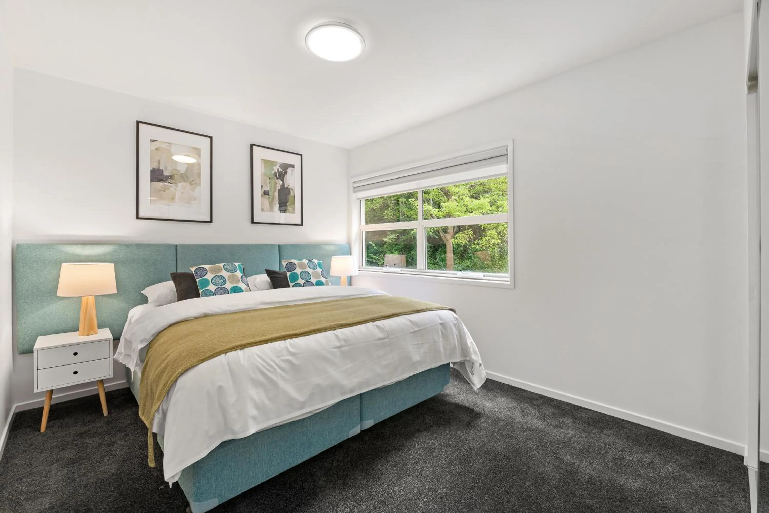 Bed in Burwood Serviced Apartments
