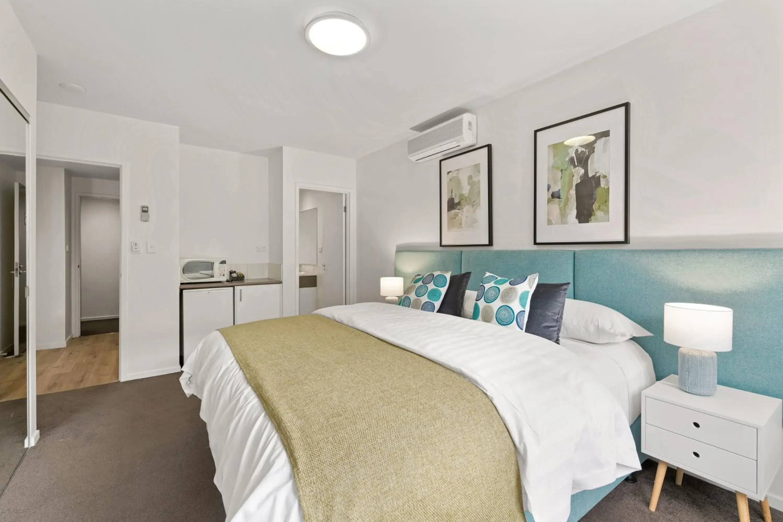 Bed in Burwood Serviced Apartments Bed in Burwood Serviced Apartments