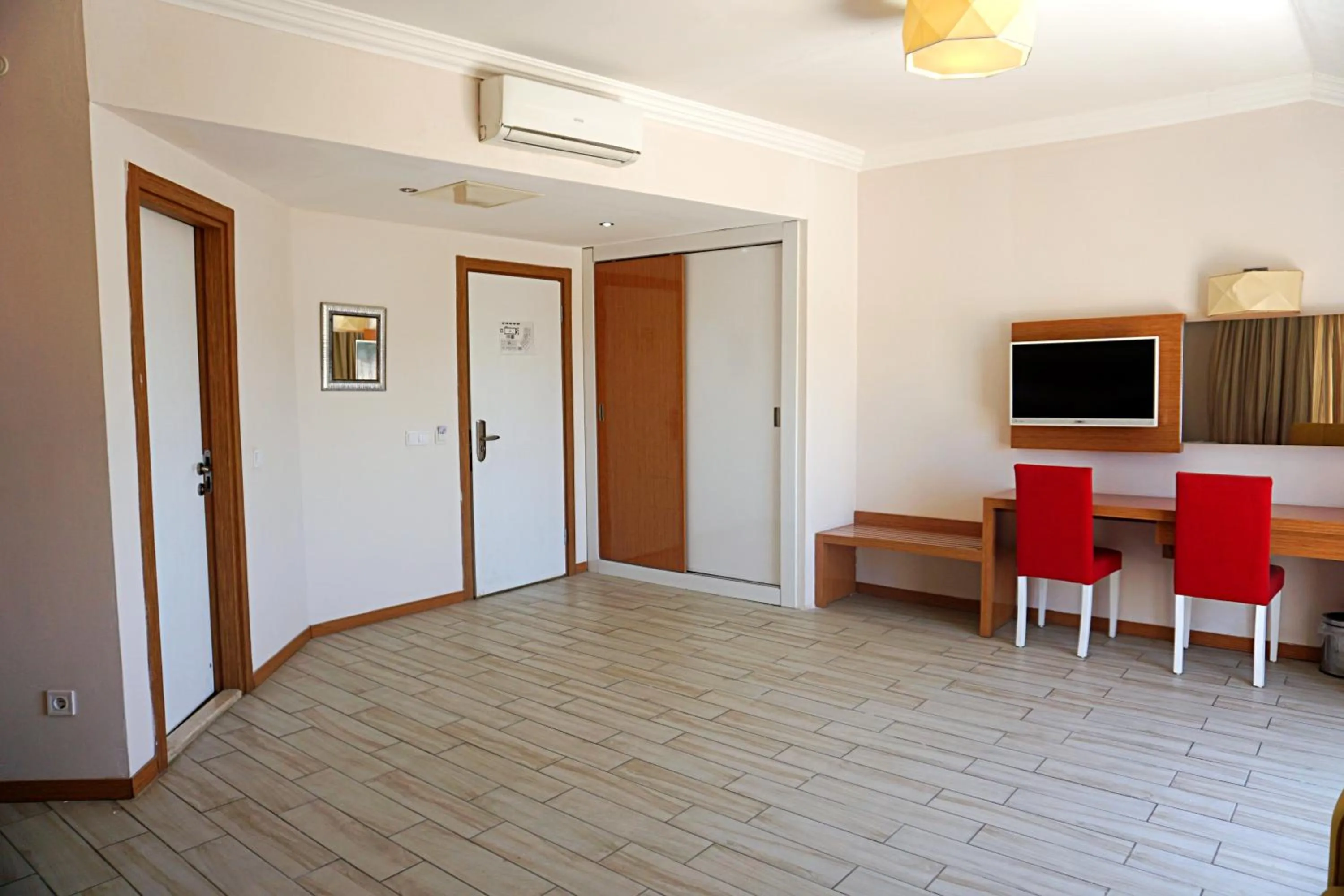 Bed in Side Legend Hotel