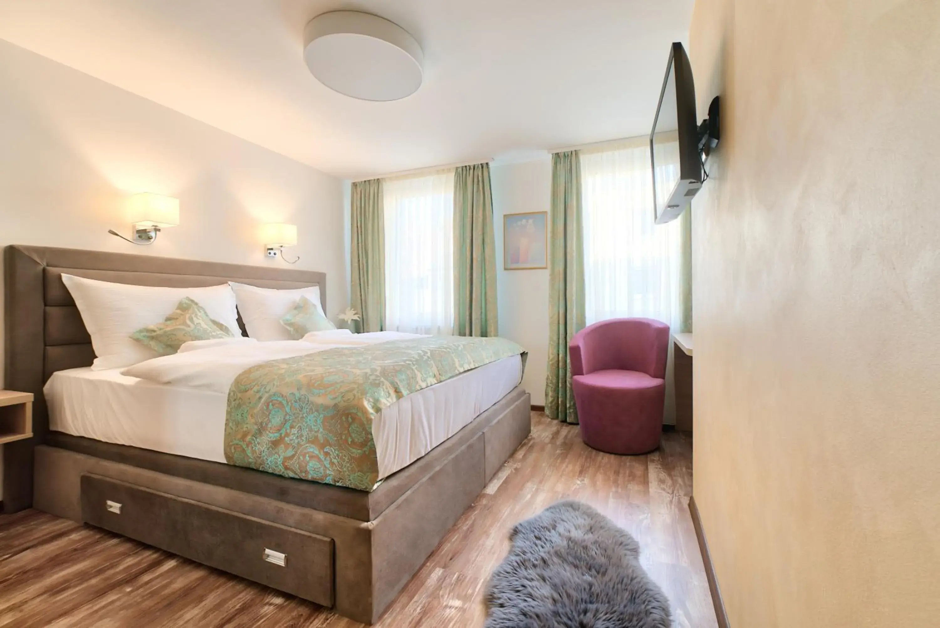 Double Room - single occupancy in Hotel Tiffany Double Room - single occupancy in Hotel Tiffany