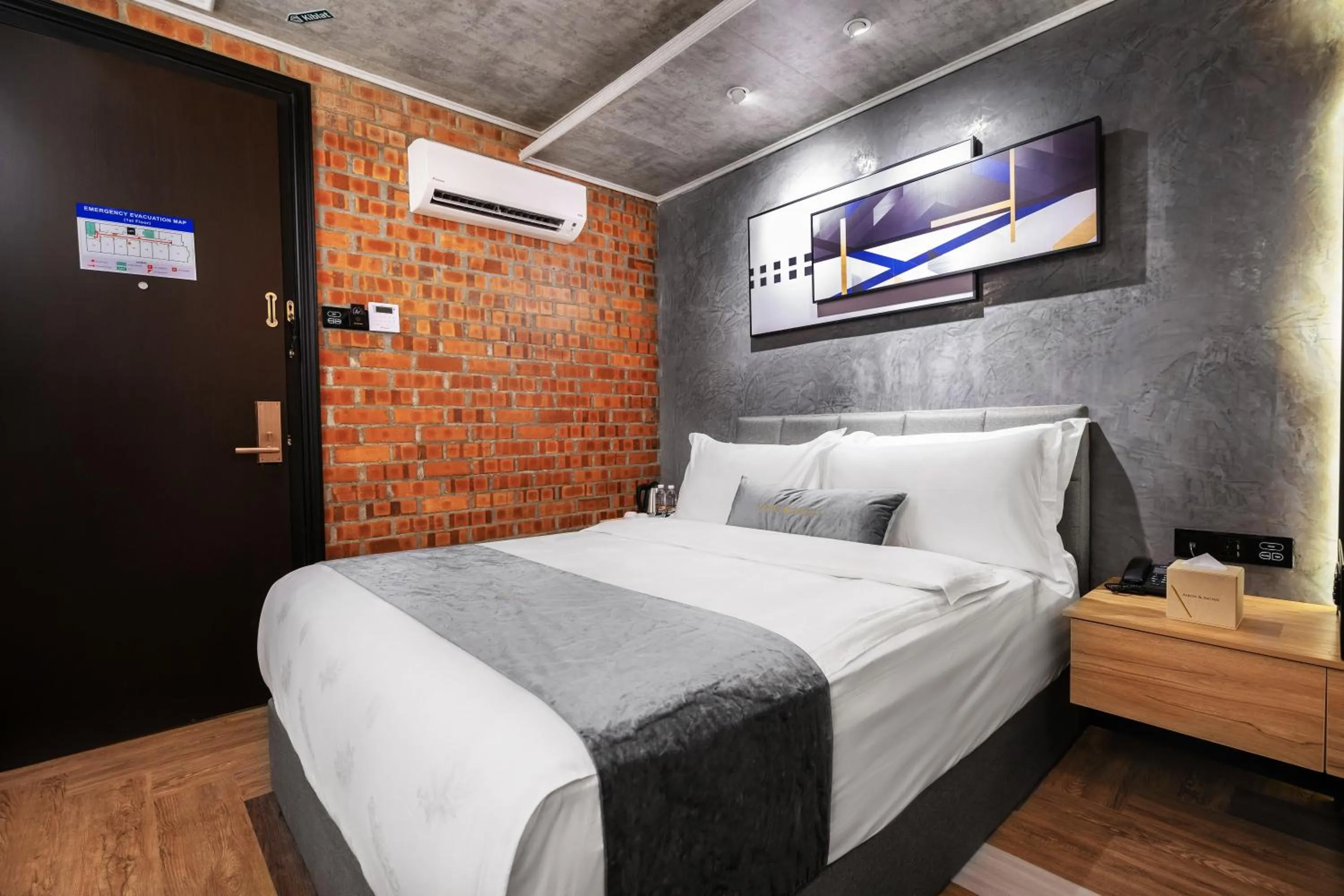 Bedroom, Bed in A&R Urban Hotel