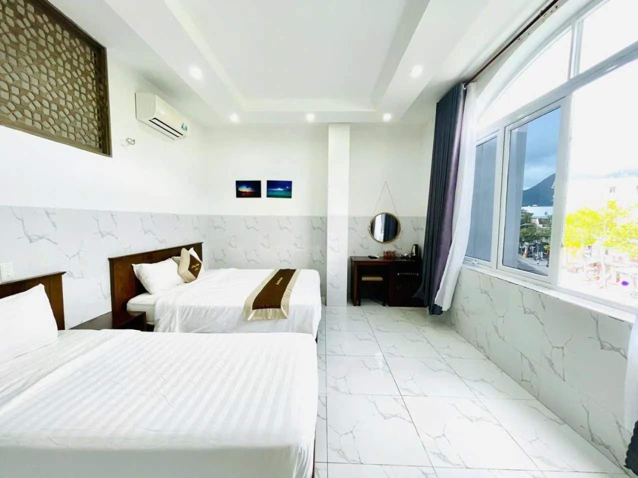 Bed in Hưng Khánh Hotel