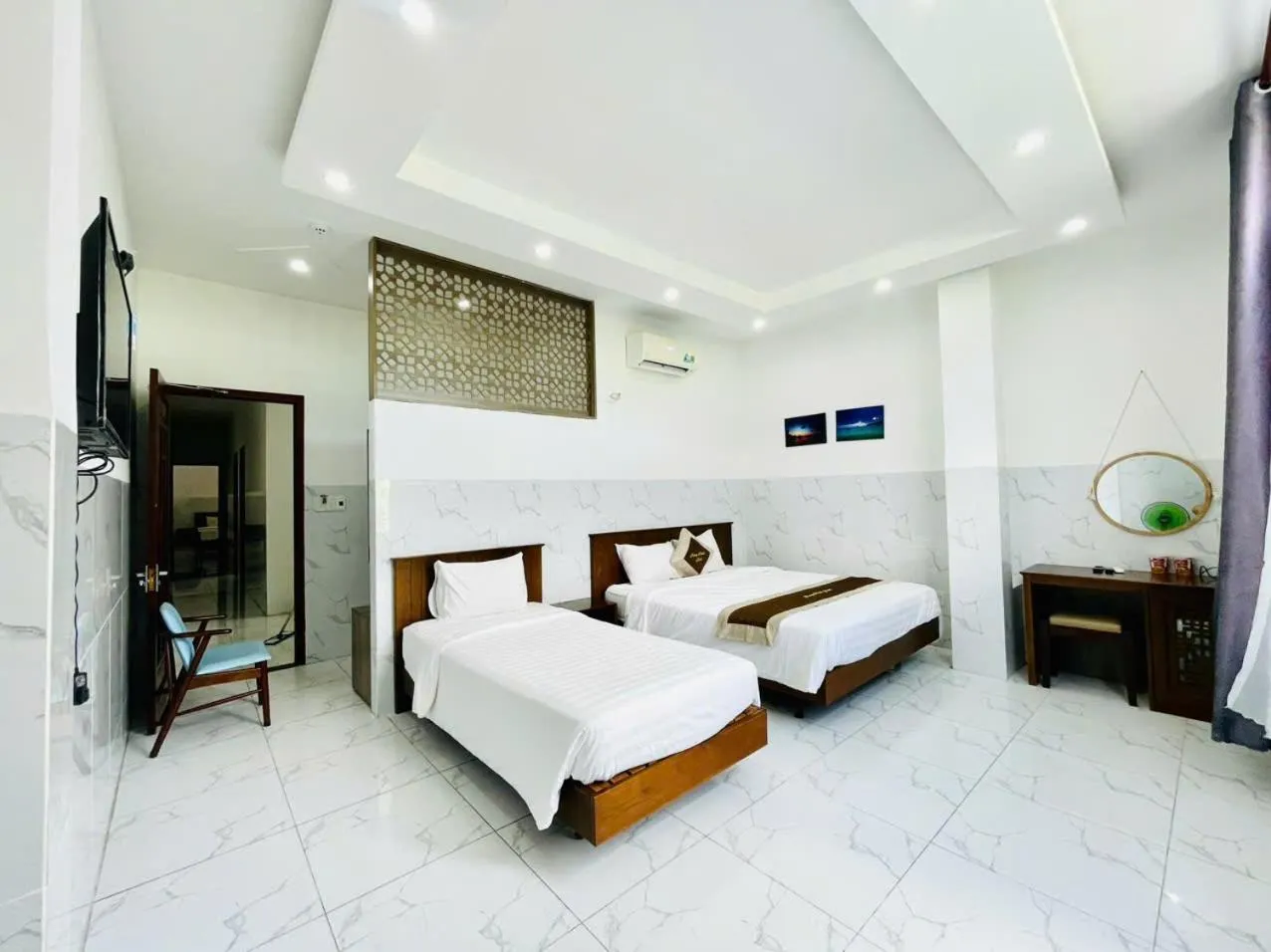 Bed in Hưng Khánh Hotel