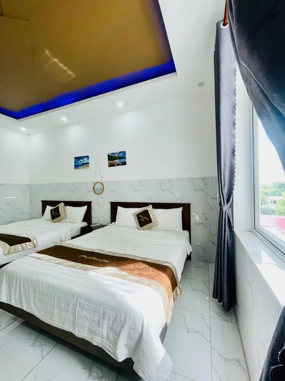 Bed in Hưng Khánh Hotel