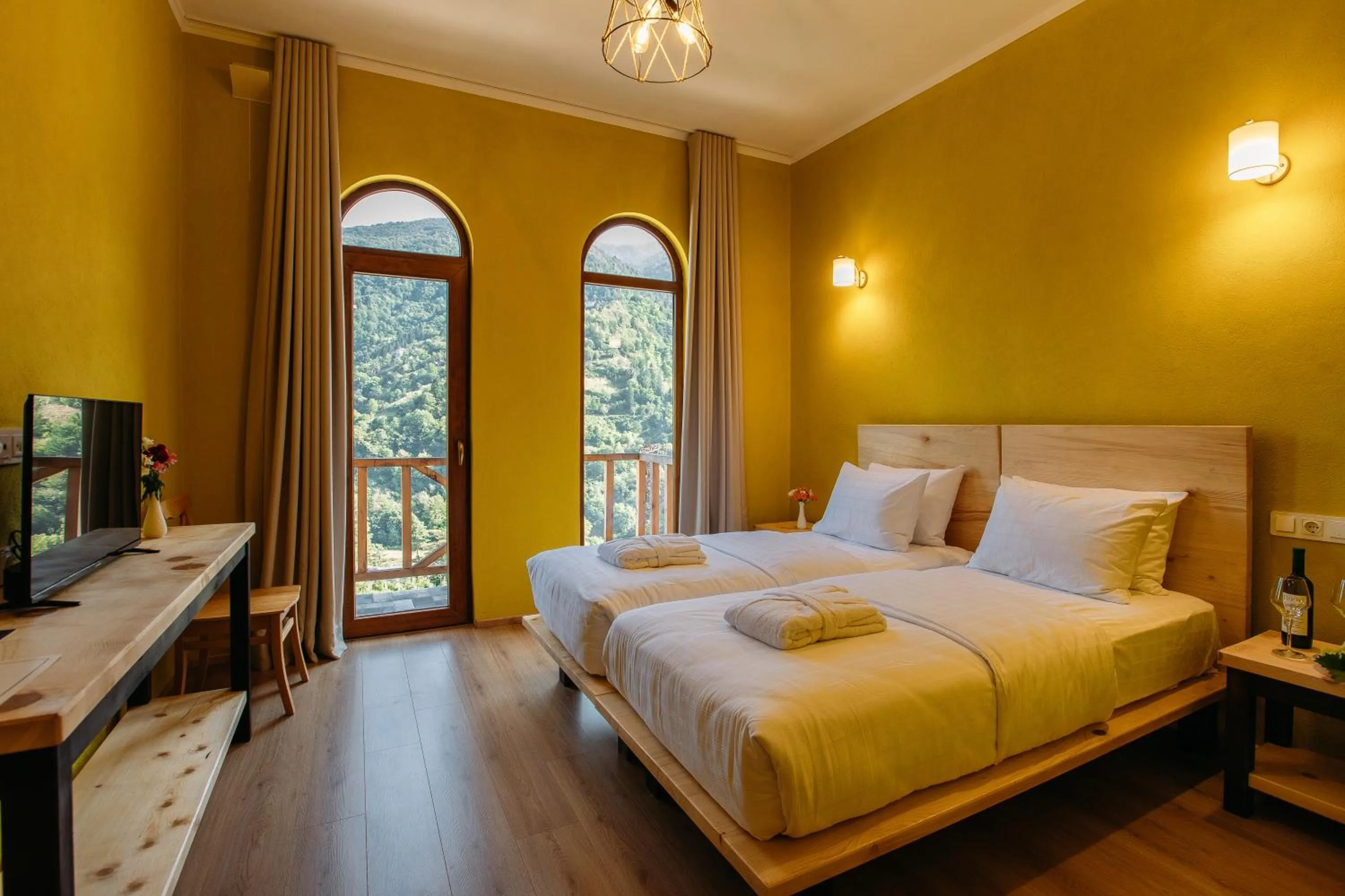 Bed in Hotel Chateau Iveri