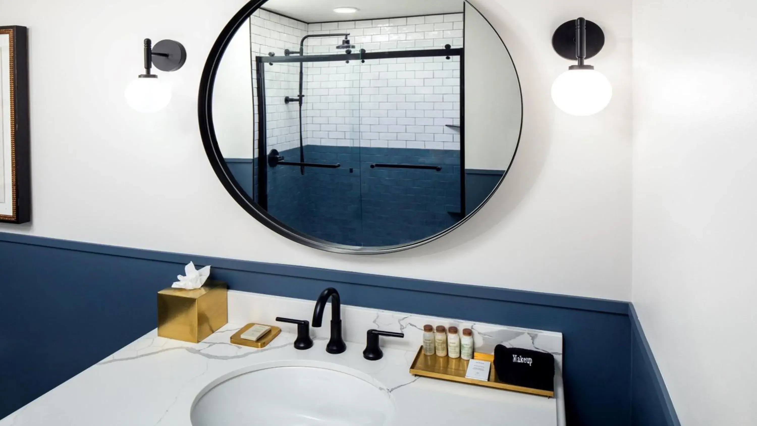 Standard Room in Hotel Indigo - Omaha Downtown by IHG Standard Room in Hotel Indigo - Omaha Downtown by IHG