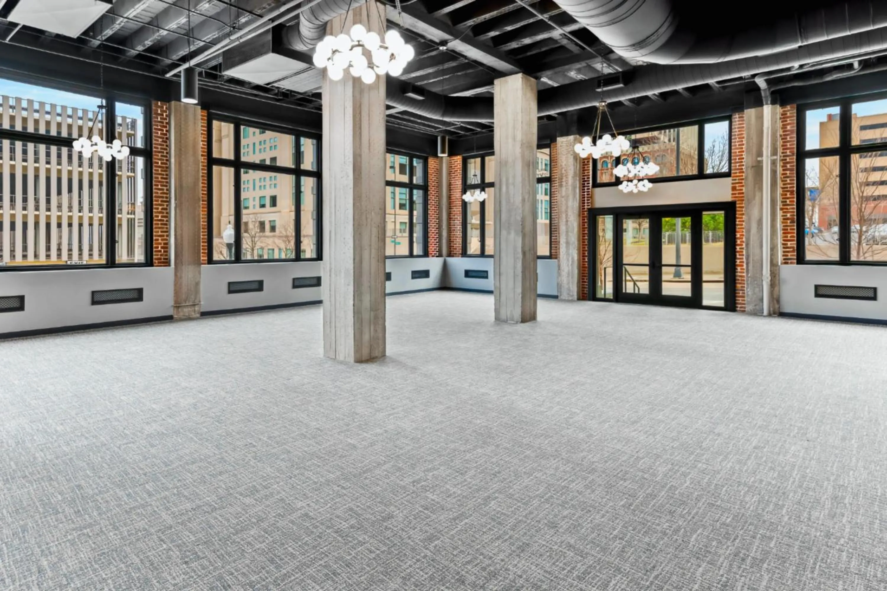 Meeting/conference room in Hotel Indigo - Omaha Downtown by IHG