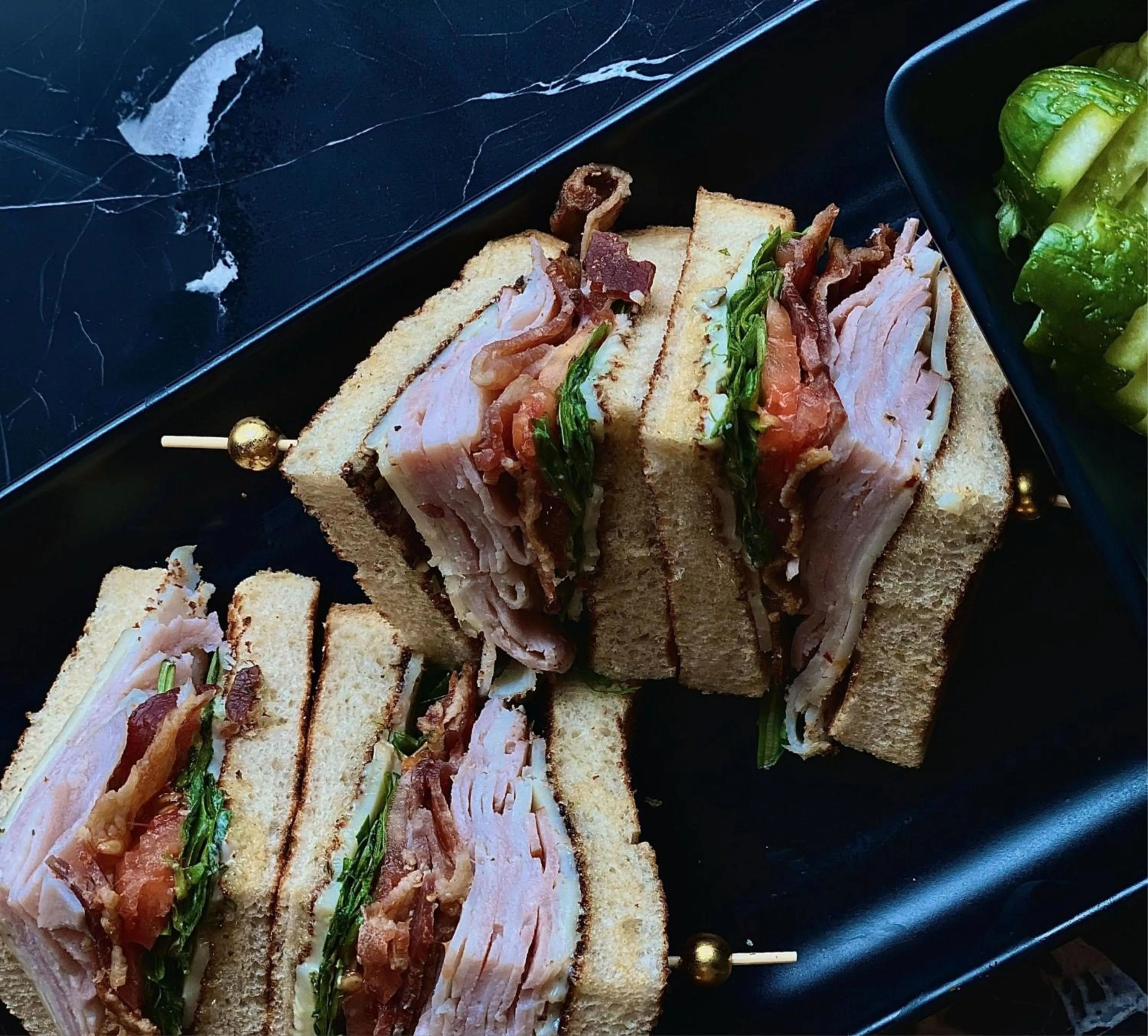 Restaurant/places to eat in Hotel Indigo - Omaha Downtown by IHG