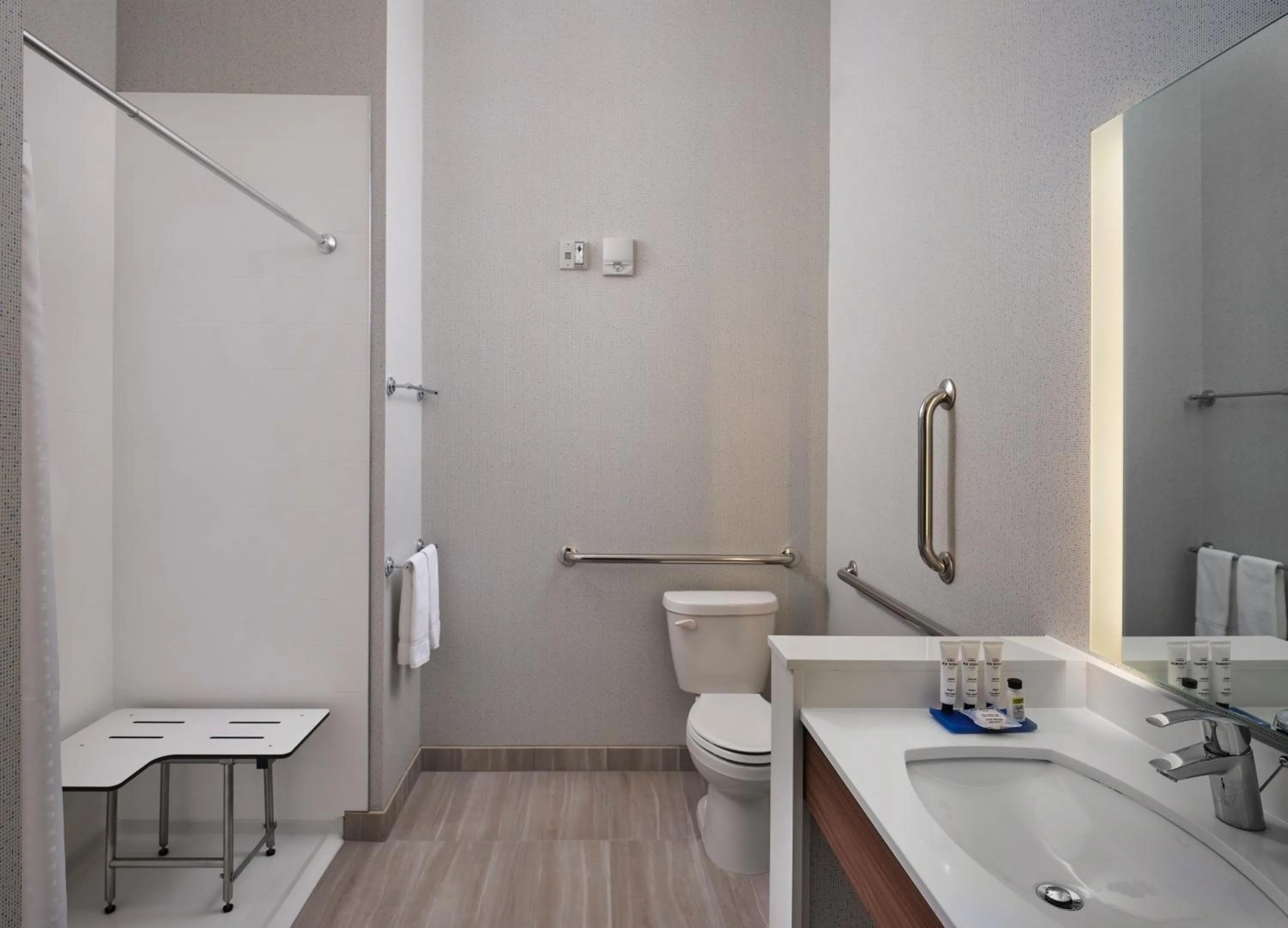 Bathroom in Holiday Inn Express & Suites - Lockport by IHG